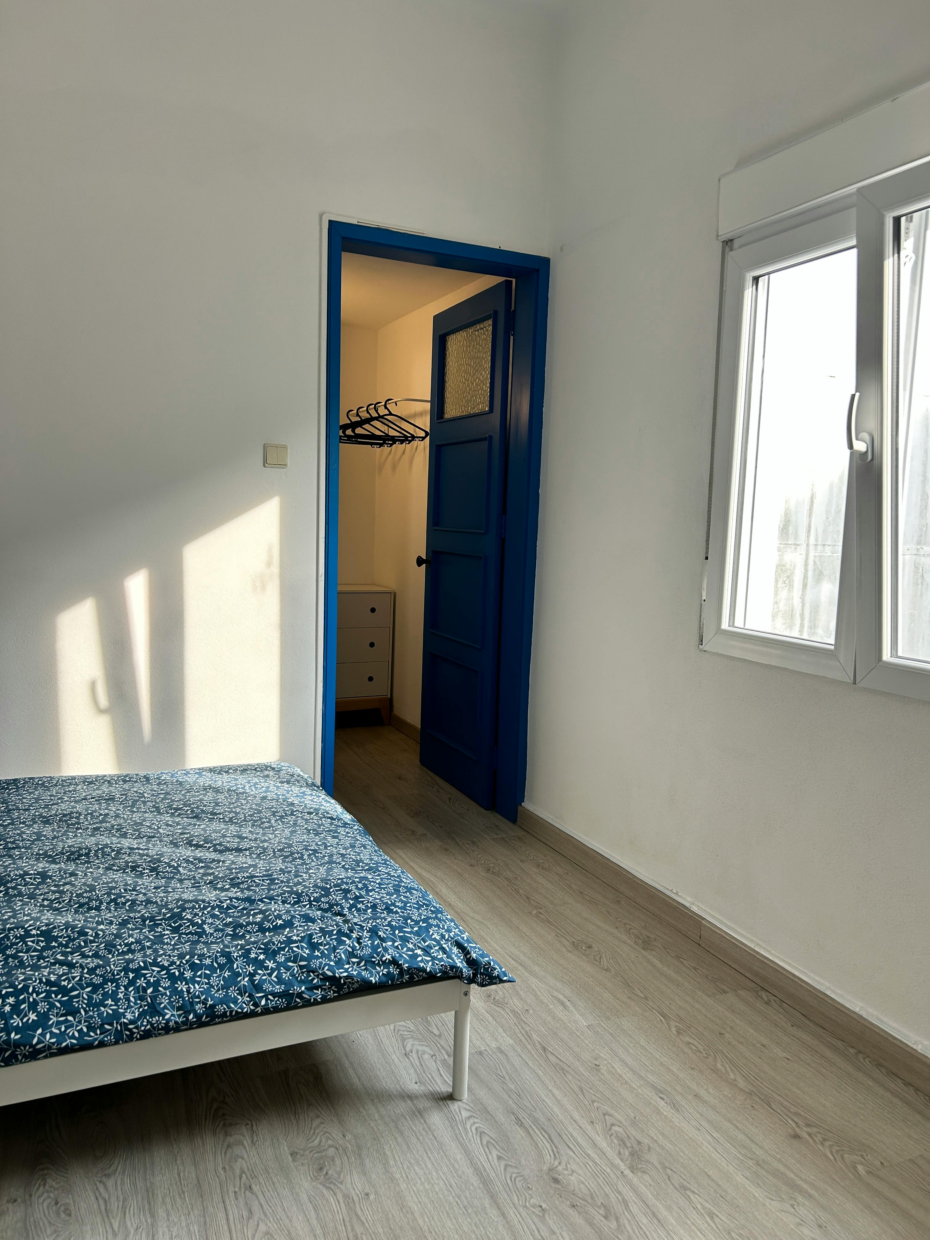 Single room Aveiro, 1 bed, 10m² — photo 7
