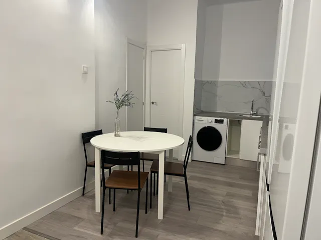 Private room in Calle de Menorca, Madrid (1632627) room image 16
