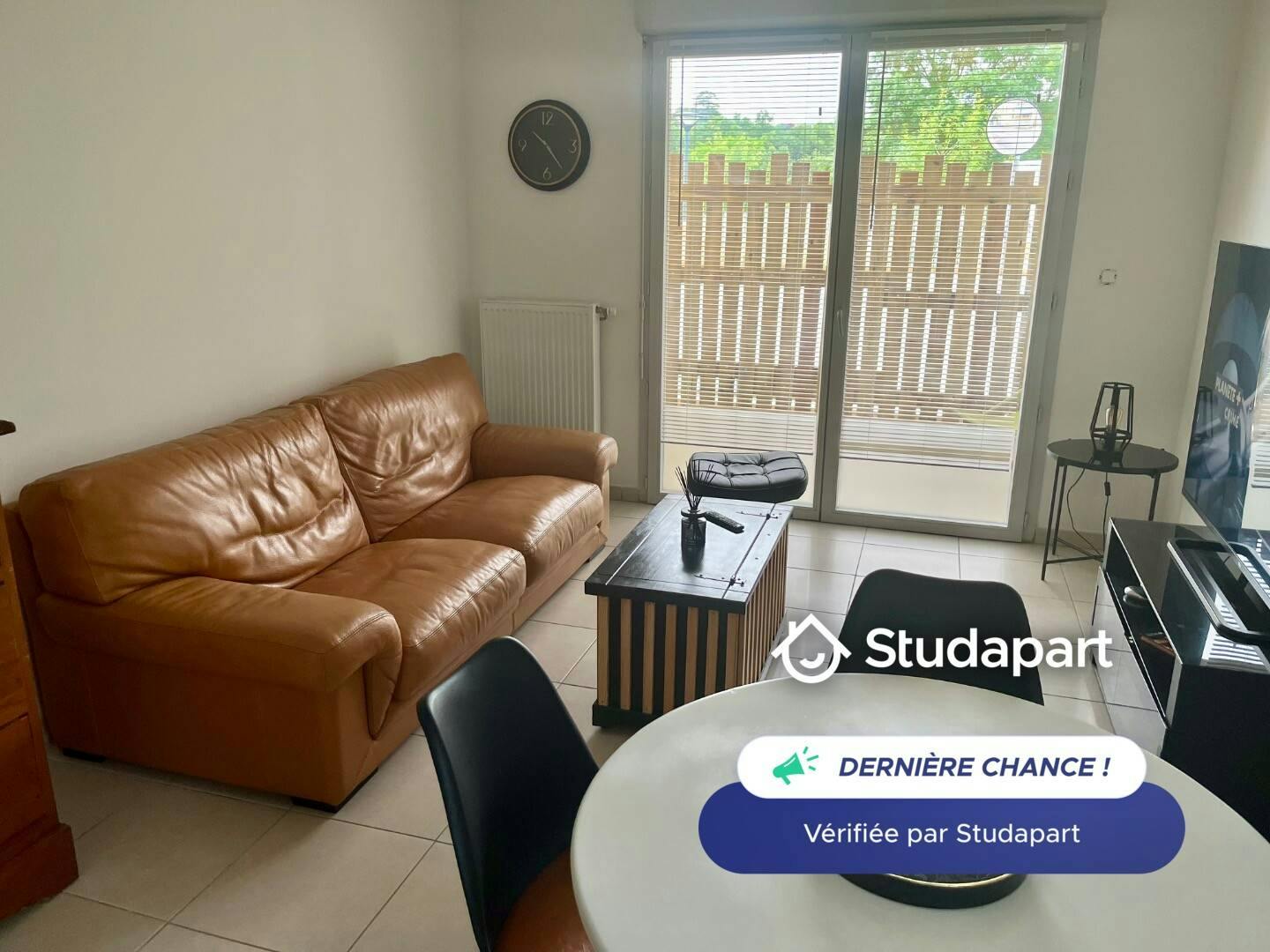 Apartment for rent for €750 per month in Escalquens, Place de la Cousquille