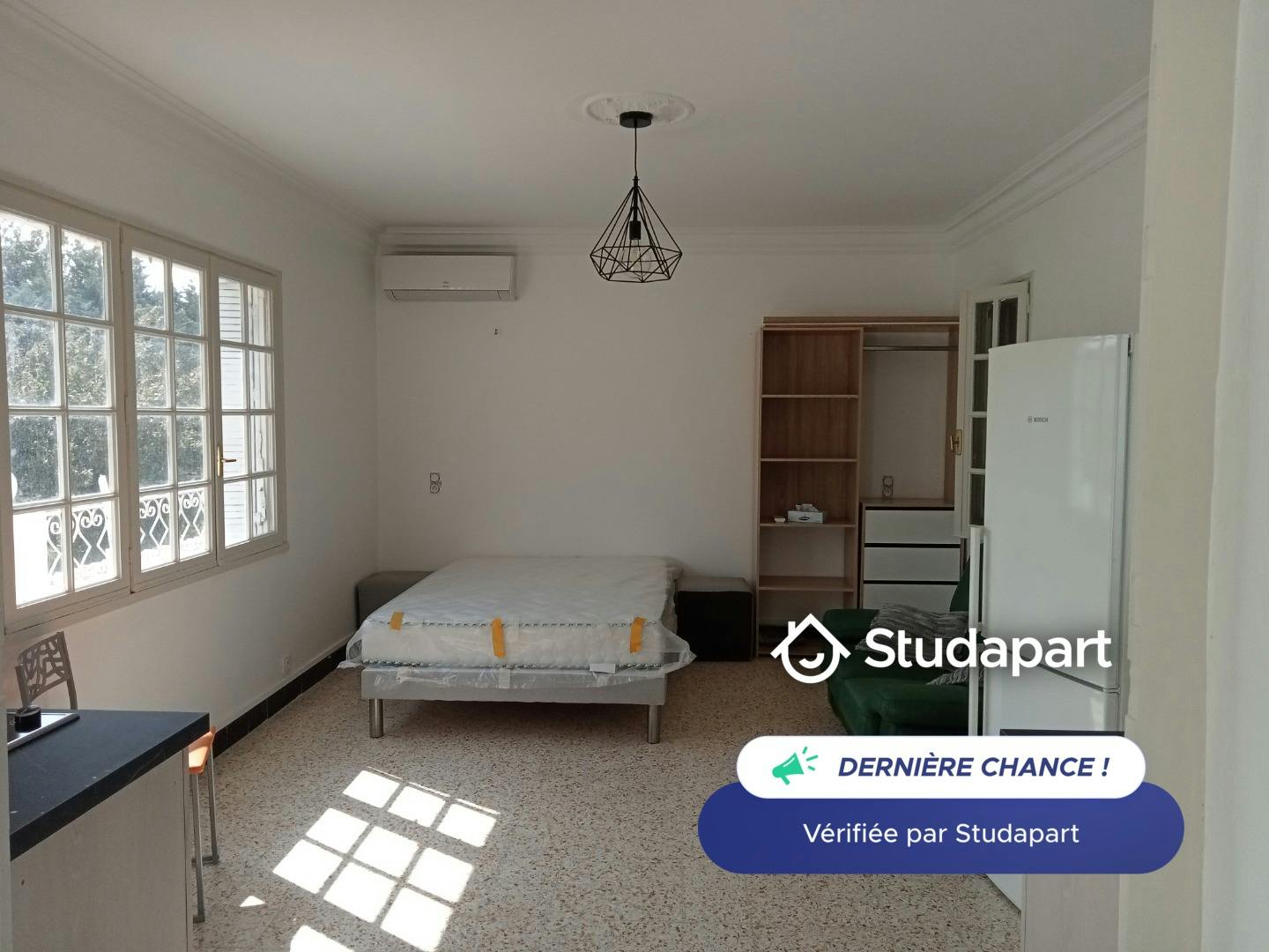 Appartement te huur voor € 490 per maand in Le Pontet, Rue Frédéric Mistral