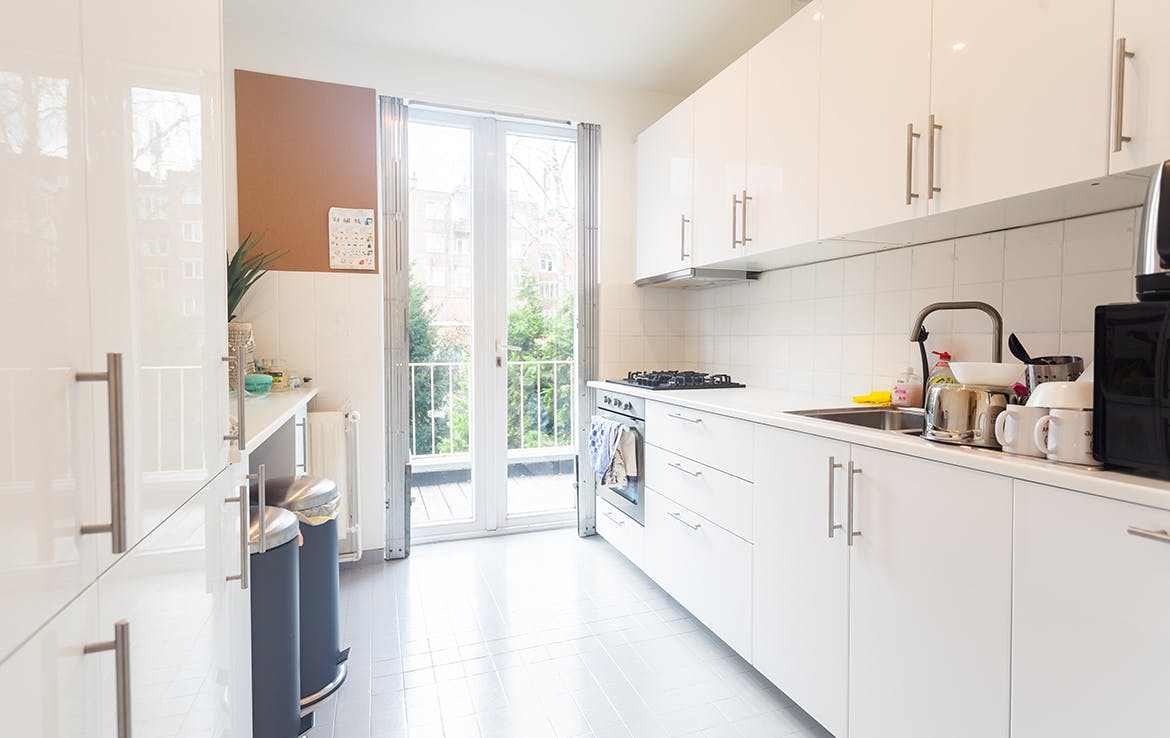 Single room Etterbeek, 1 bed, 13m² — photo 6