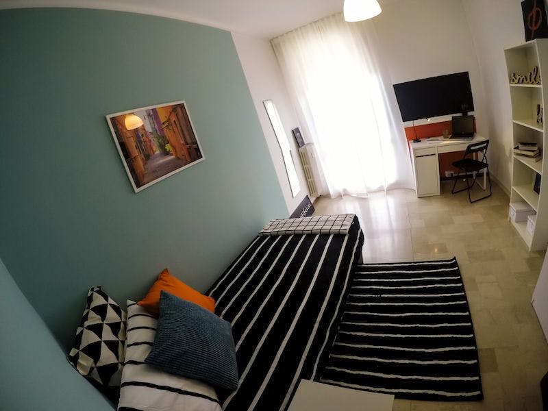 Privé kamer te huur voor € 480 per maand in Brescia, Via Ambaraga
