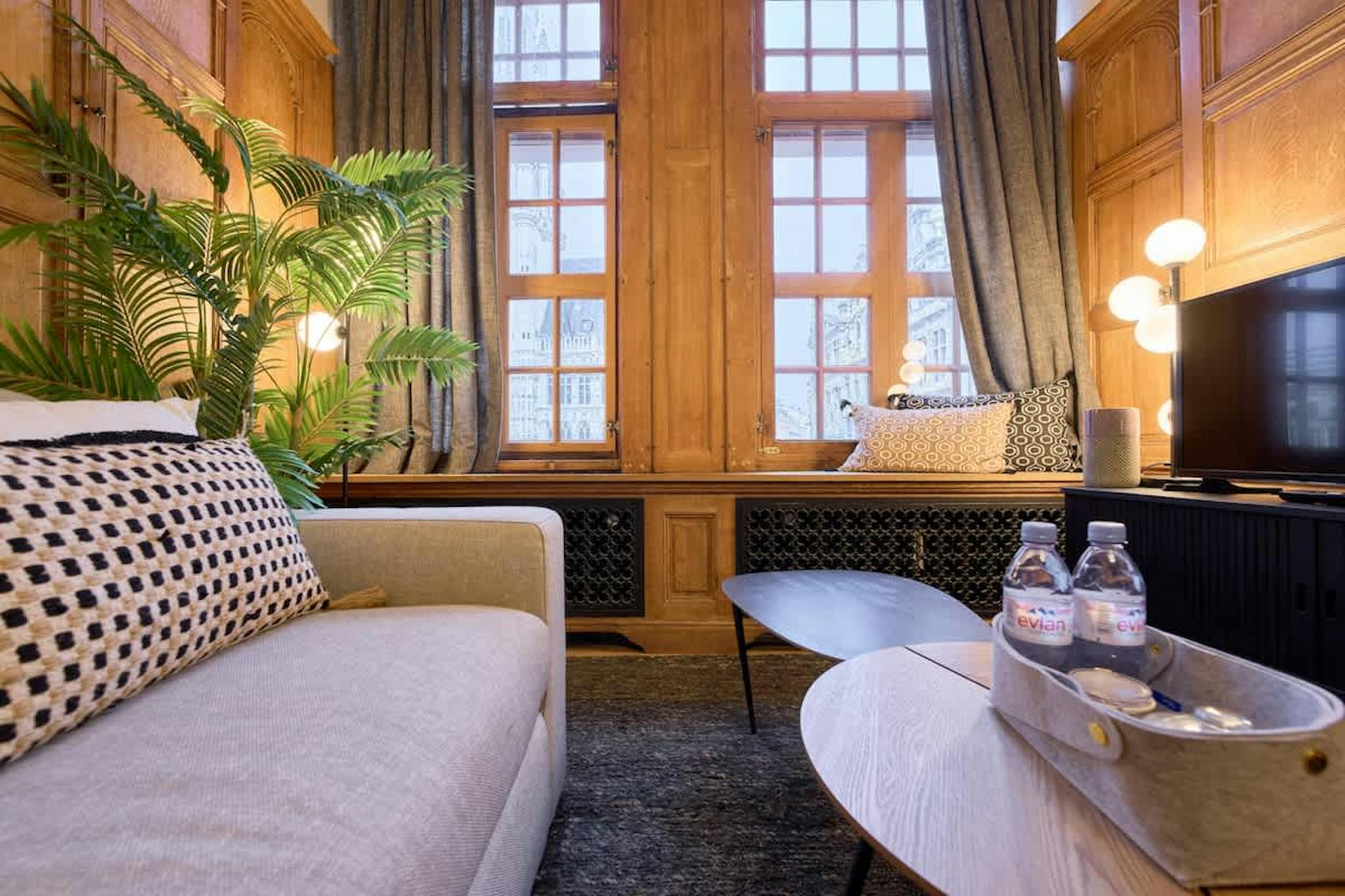 Rue Chair et Pain, Brussels preview