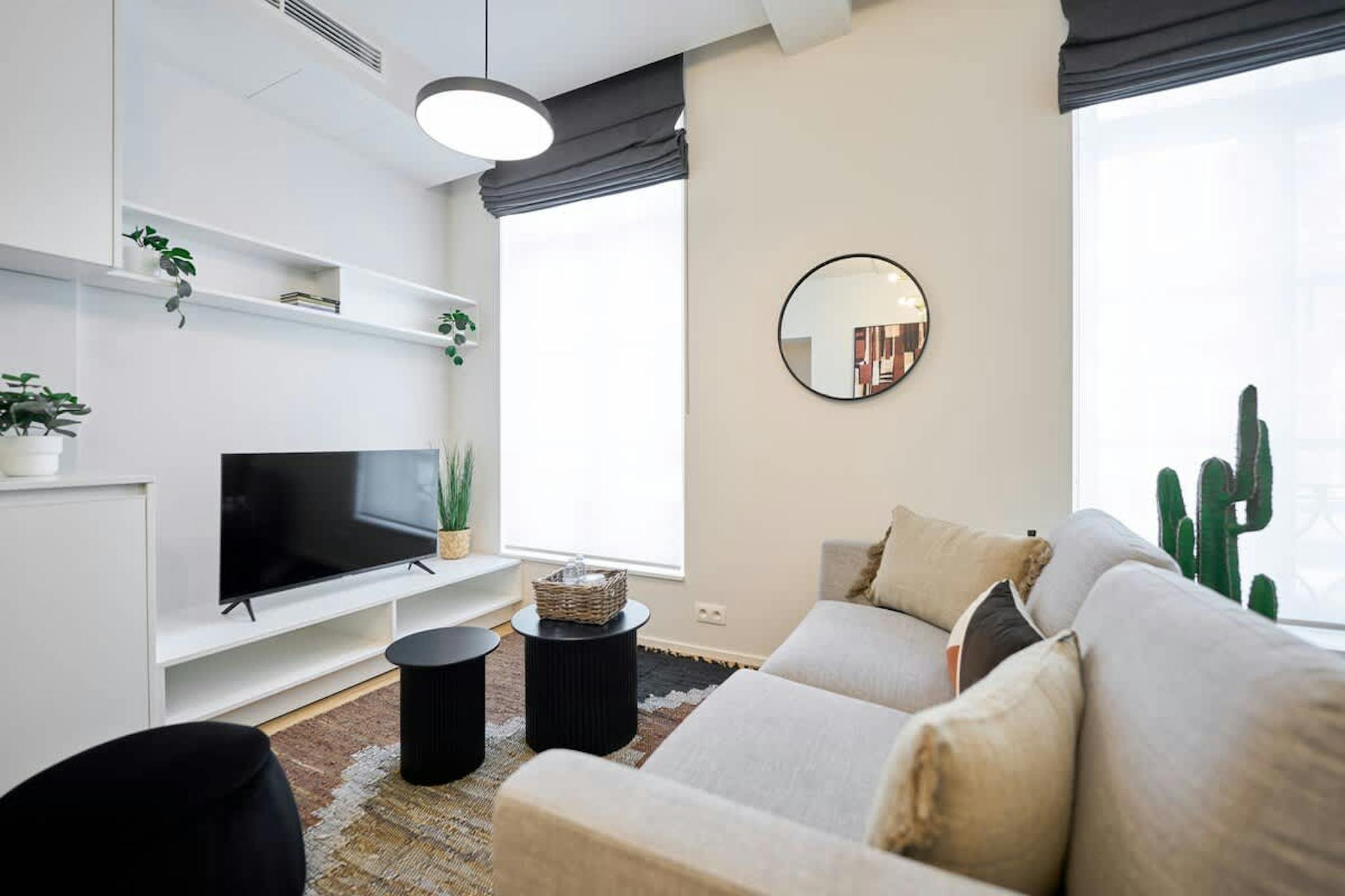 Rue Sainte-Anne, Brussels preview