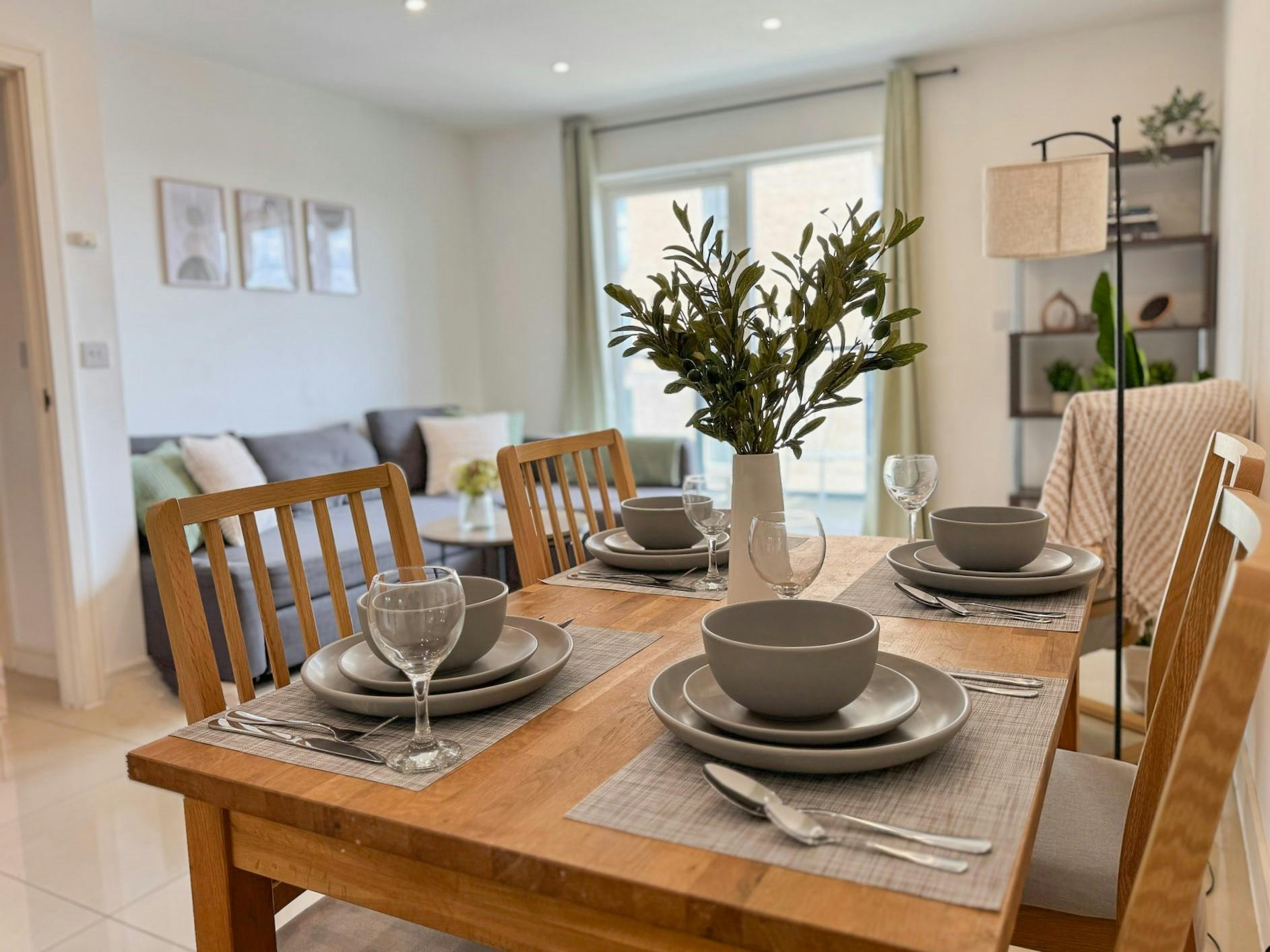 Apartamento en alquiler por 1844 GBP al mes en London, Shearwater Drive