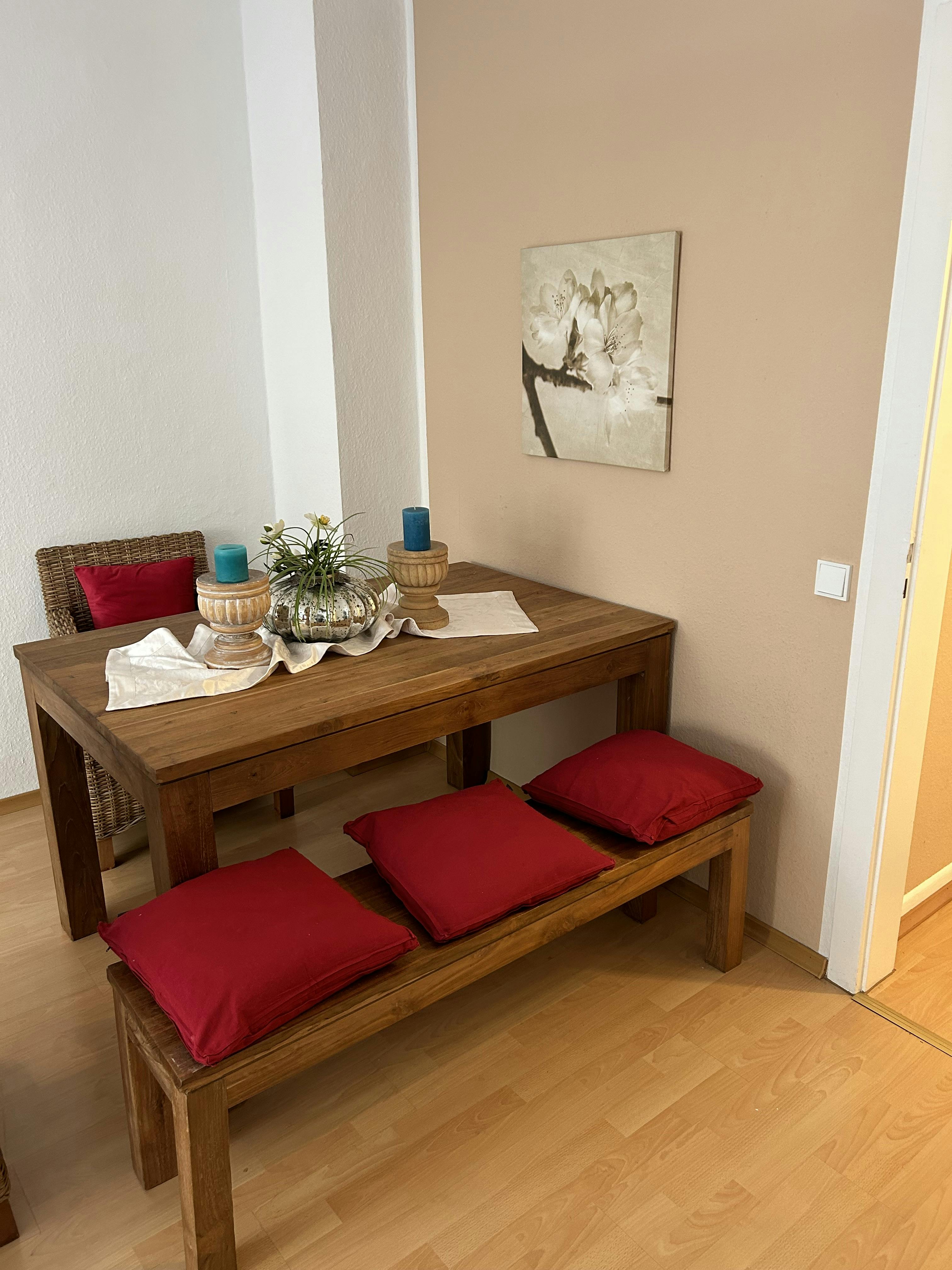 Apartment for rent for €1,100 per month in Essen, Waldthausenstraße