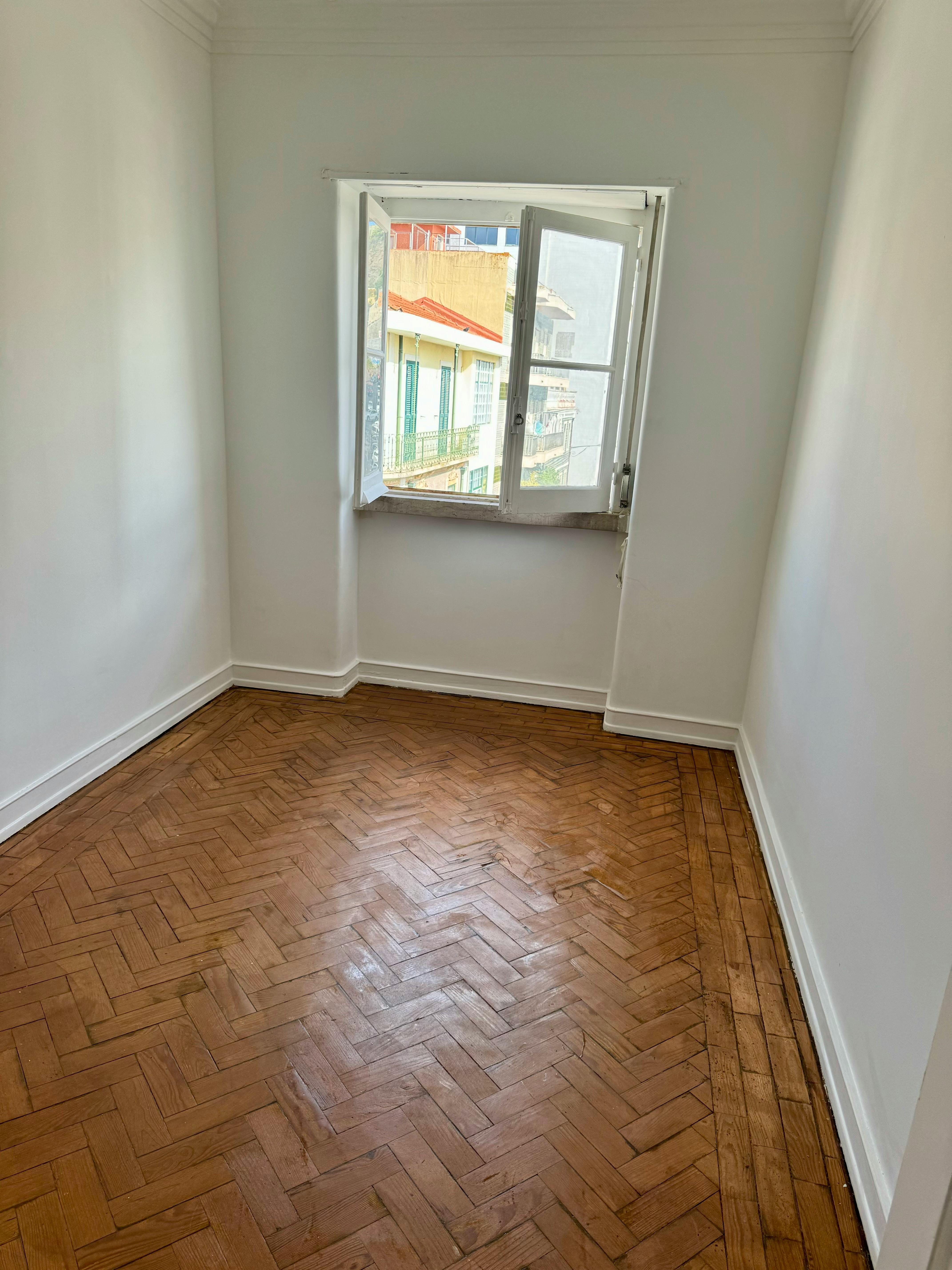 Apartment Lisbon, 2 beds — photo 9
