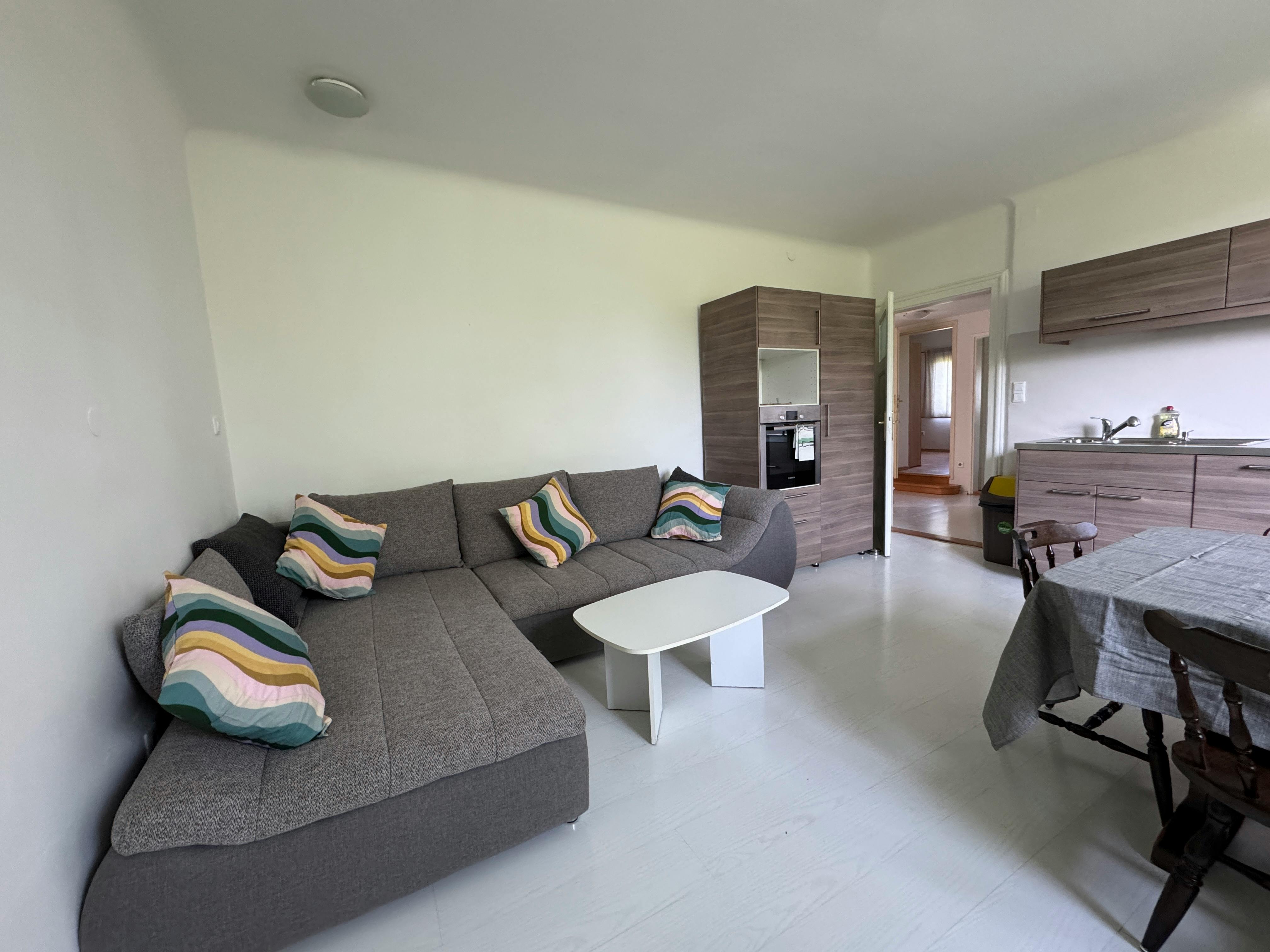 Bleiweisova cesta, Ljubljana preview