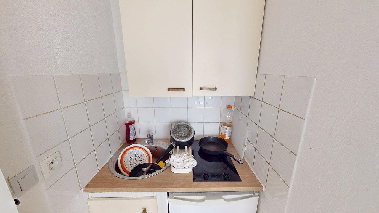 Apartment Strasbourg, 1 bed, 17m² — photo 2