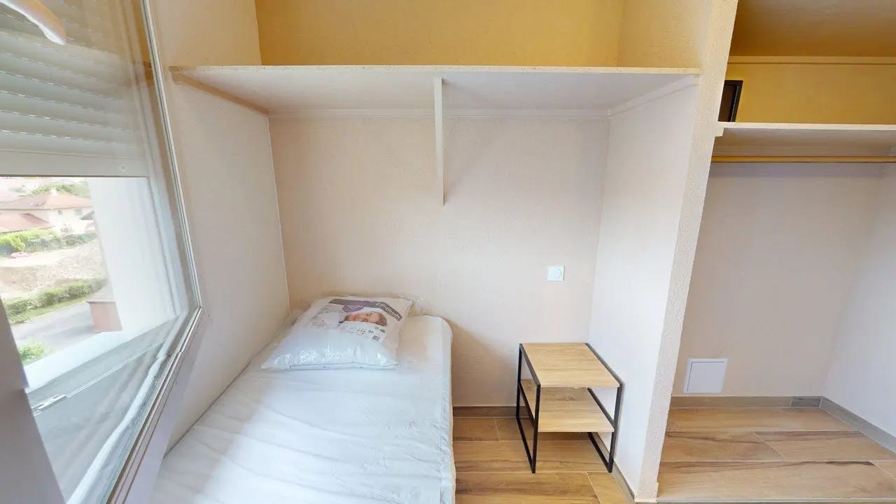 Private room in Rue du Martinet, Gaillard (1633149) room image 1