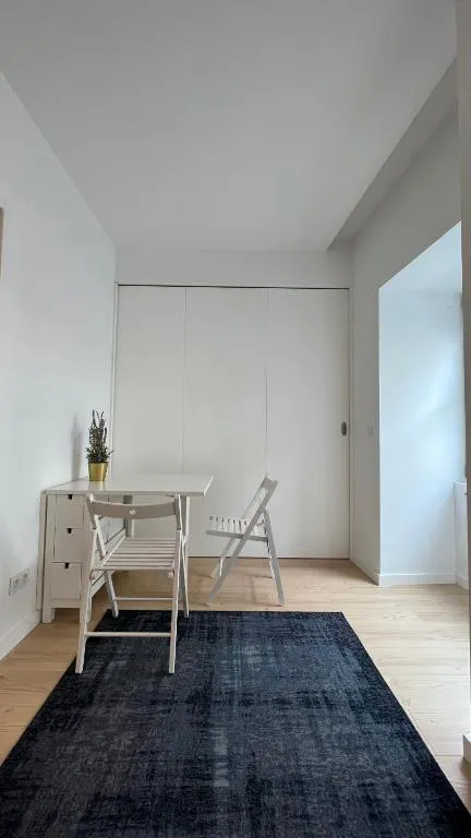 1-Bedroom Apartment in Rua da Palmeira, Aveiro 2