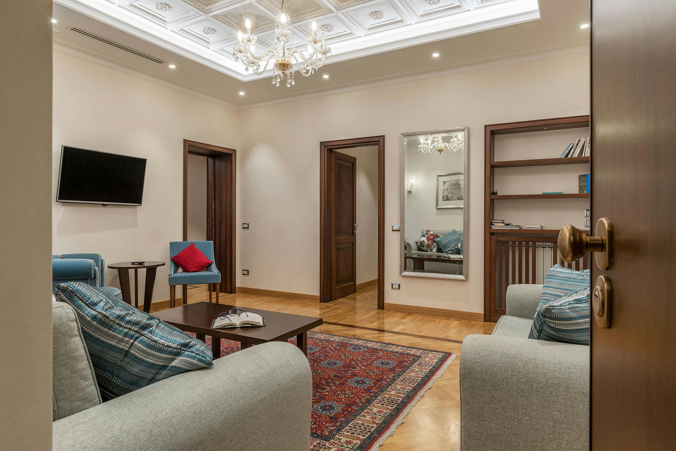 Apartment Rome, 2 beds — photo 9