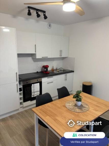 Privé kamer te huur voor € 900 per maand in Drancy, Rue de l'Espérance