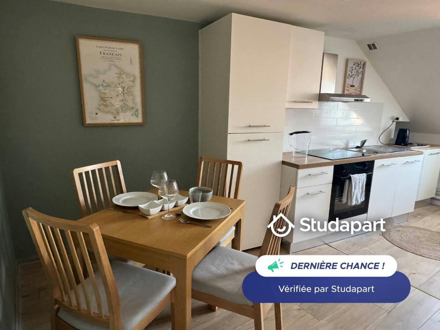 Appartement te huur voor € 860 per maand in Dijon, Rue Guillaume Tell