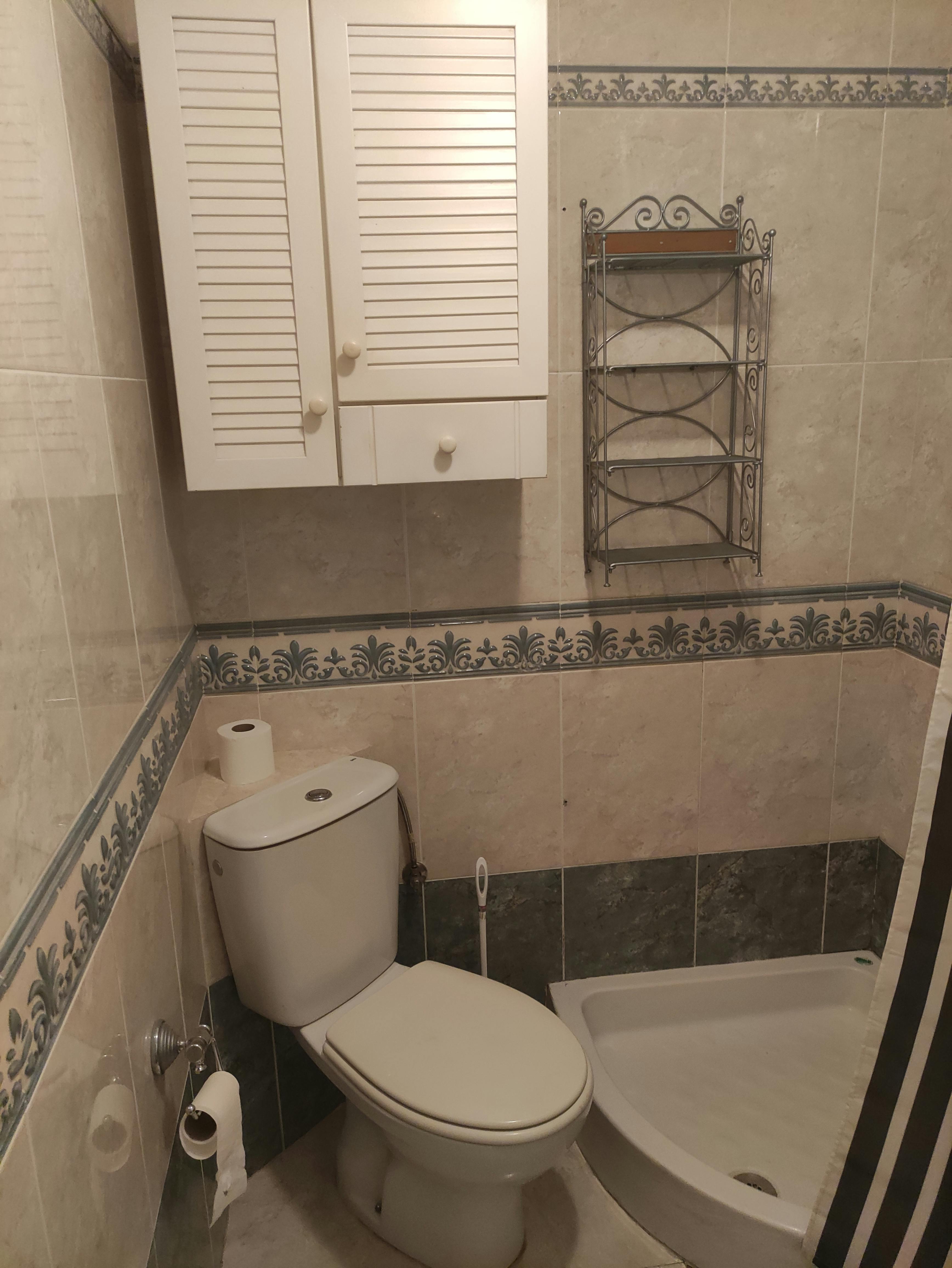 Single room Sevilla, 1 bed, 12m² — photo 1