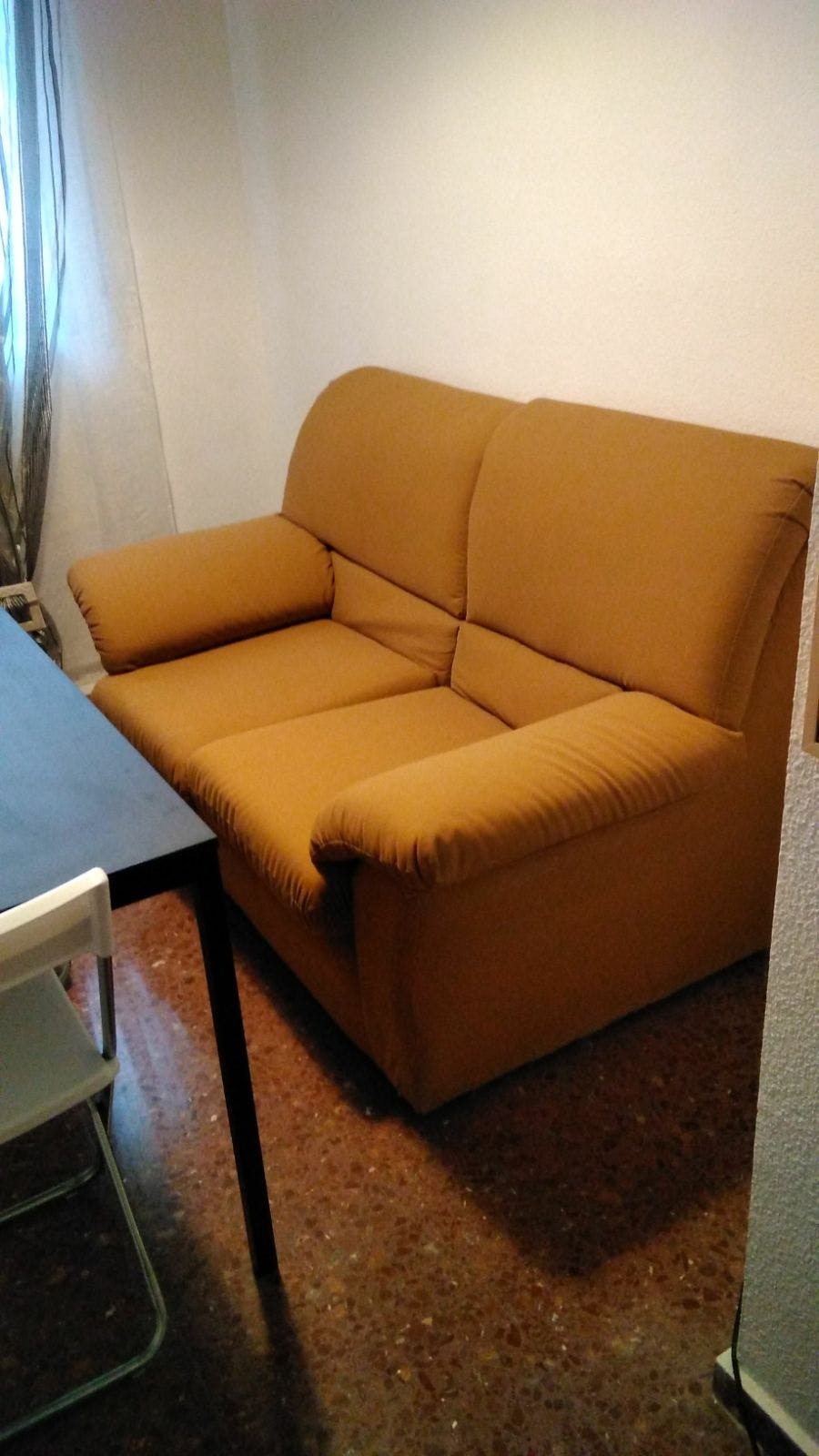 Single room Sevilla, 1 bed, 12m² — photo 2