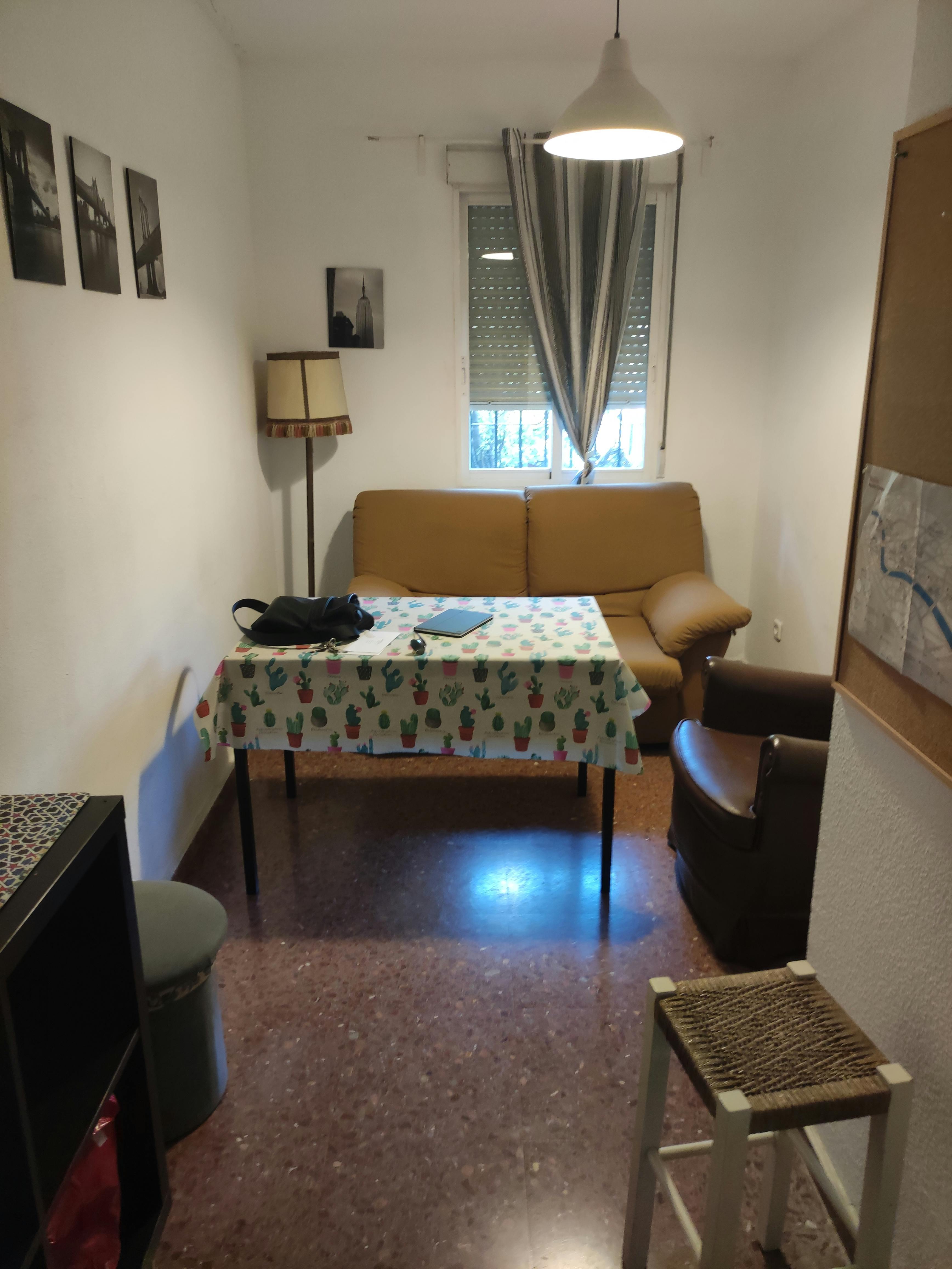 Single room Sevilla, 1 bed, 12m² — photo 5