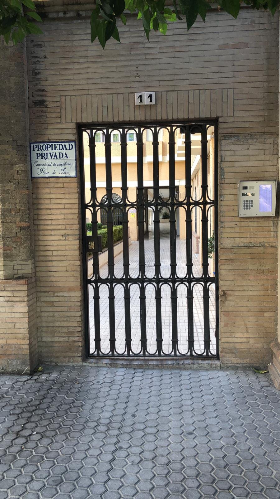 Single room Sevilla, 1 bed, 12m² — photo 10