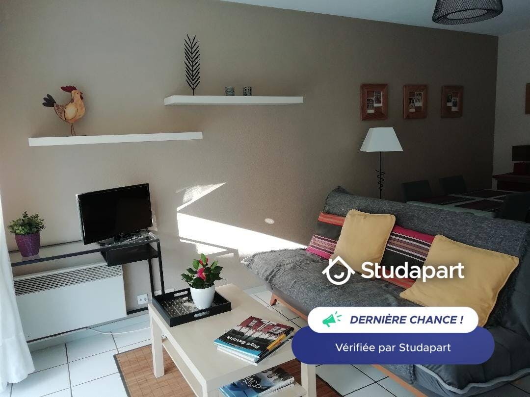 Квартира за оренду для 650 EUR на місяць у Anglet, Rue des 5 Cantons
