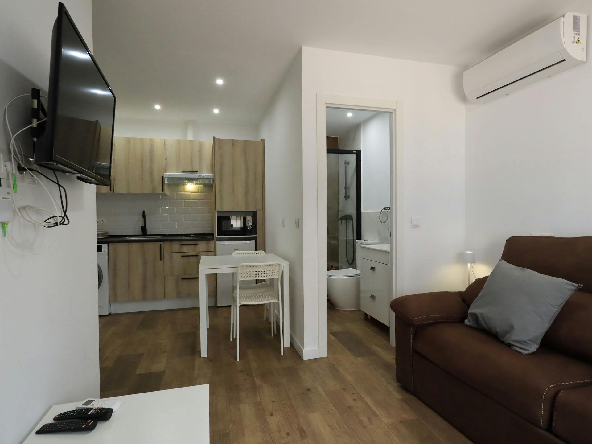 Apartamento en alquiler por 850 € al mes en Madrid, Calle de Alejandro Sánchez