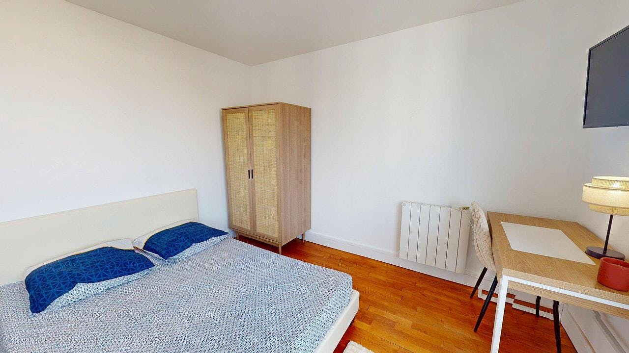 Single room Dijon, 1 bed, 12m² — photo 1