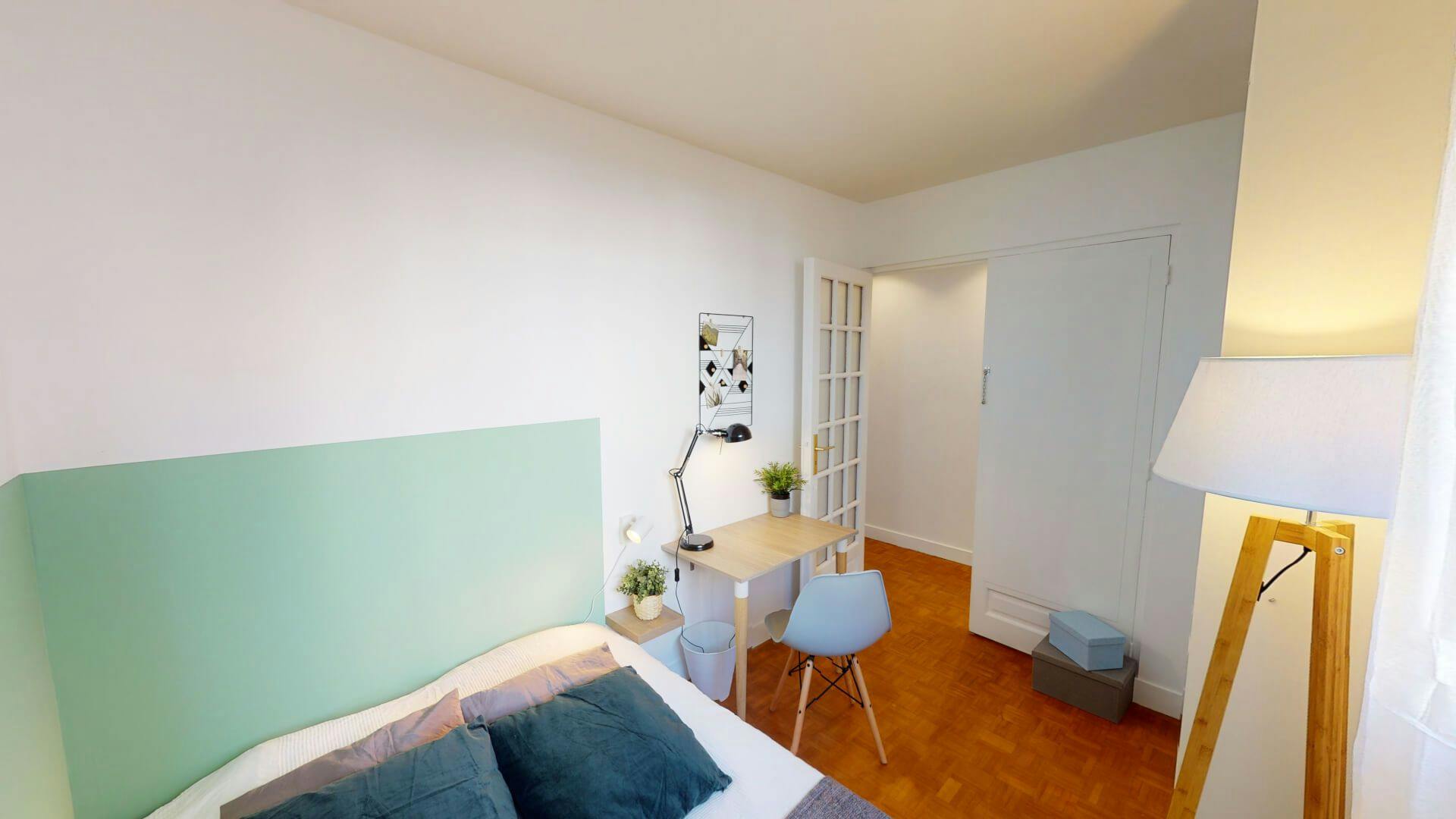 Single room Paris, 1 bed, 9m² — photo 5