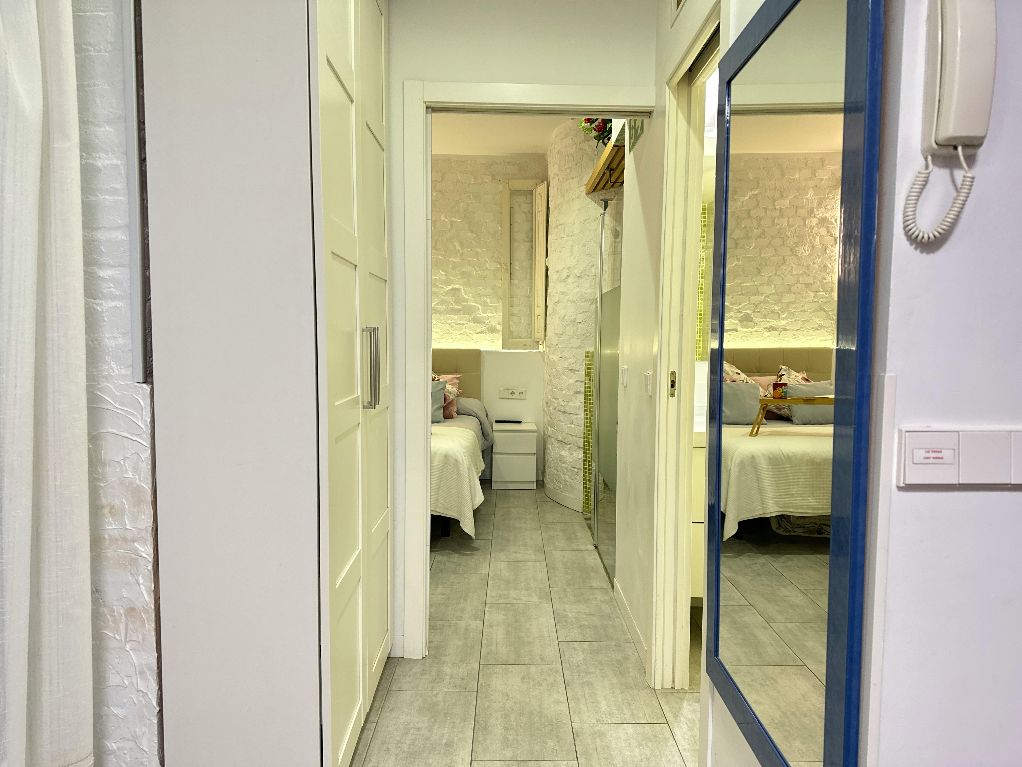 Apartment Madrid, 1 bed — photo 5