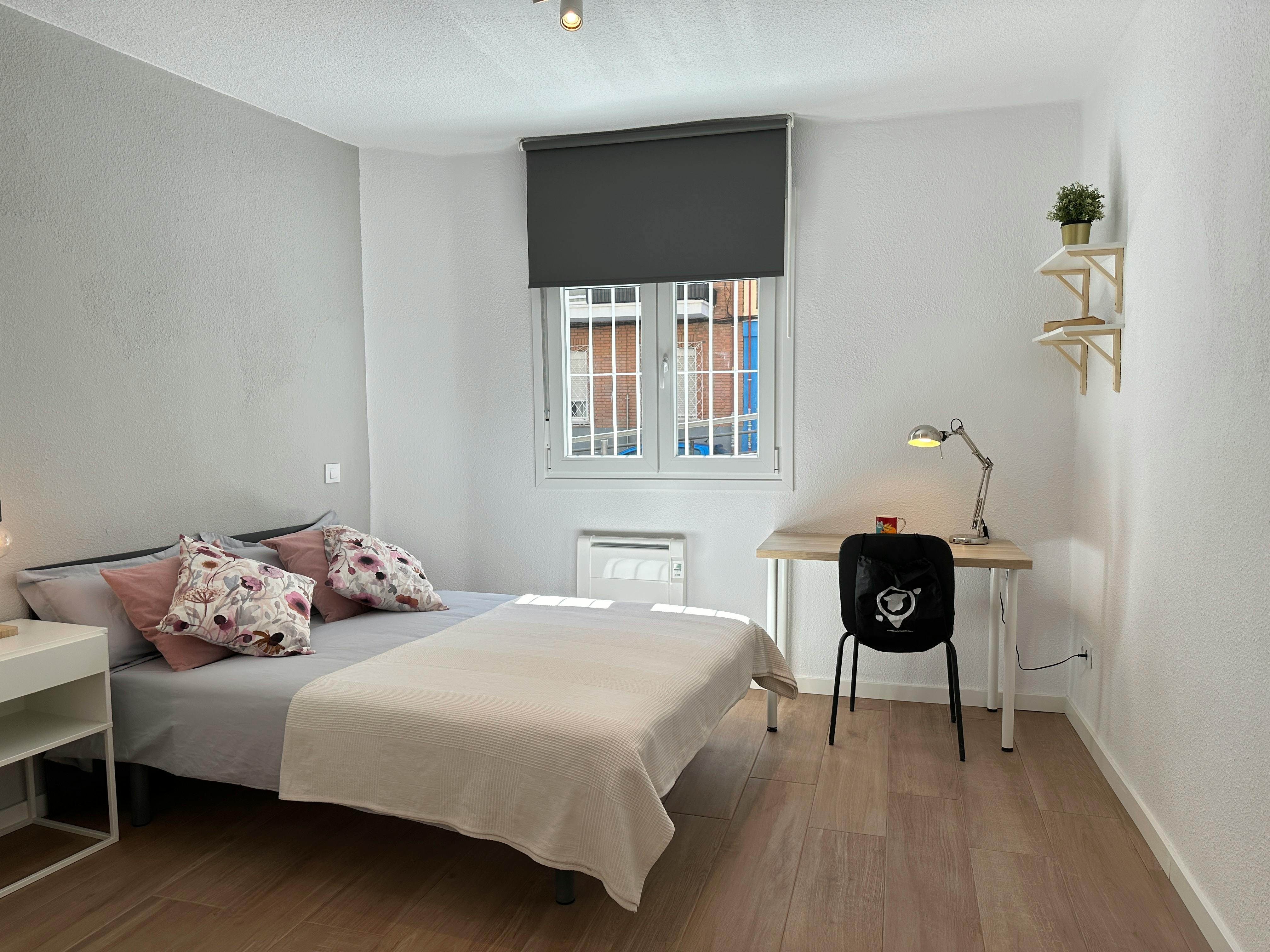 Apartment Madrid, 4 beds — photo 8