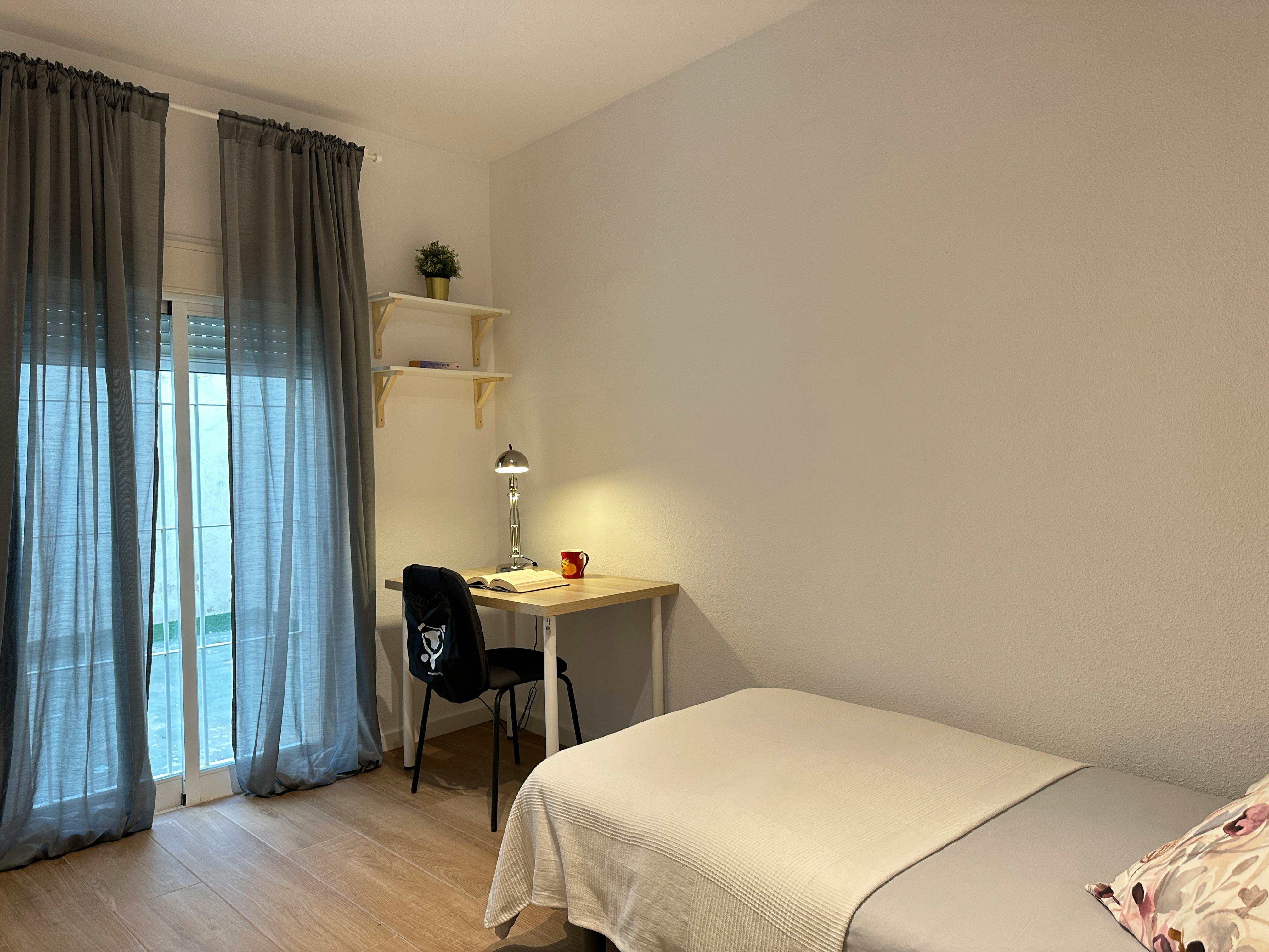 Apartment Madrid, 4 beds — photo 4