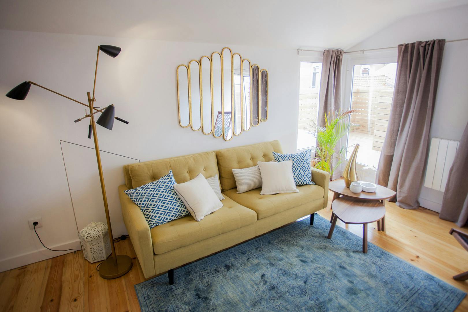 preview gallery tile