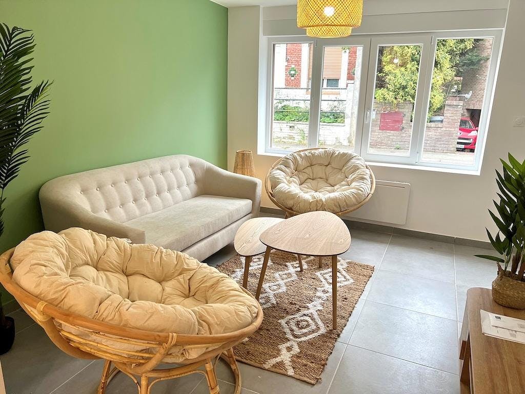 Private room for rent on Rue d'Haubourdin, Faches-Thumesnil