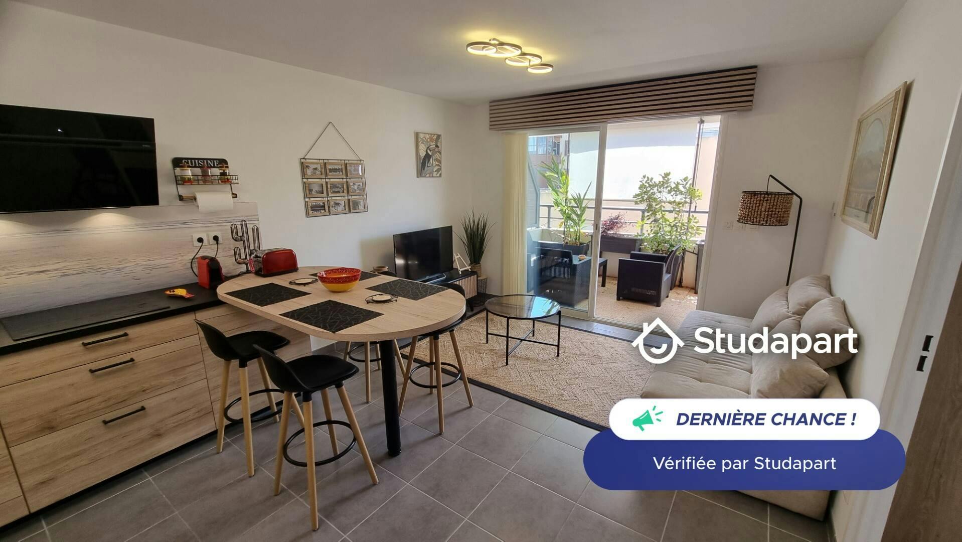 公寓 正在以 €999 的月租出租，其位于 La Ciotat, Avenue Maurice SANDRAL