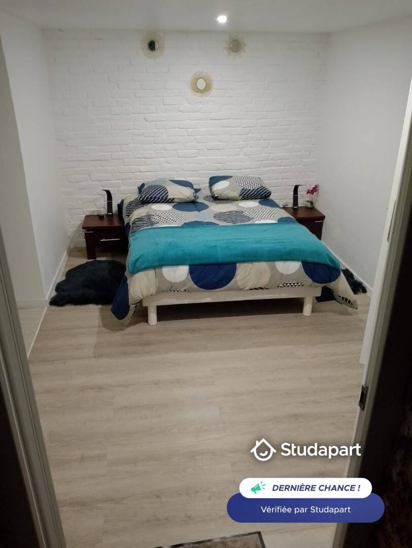 Apartment for rent for €650 per month in Saclay, Rue Ampère