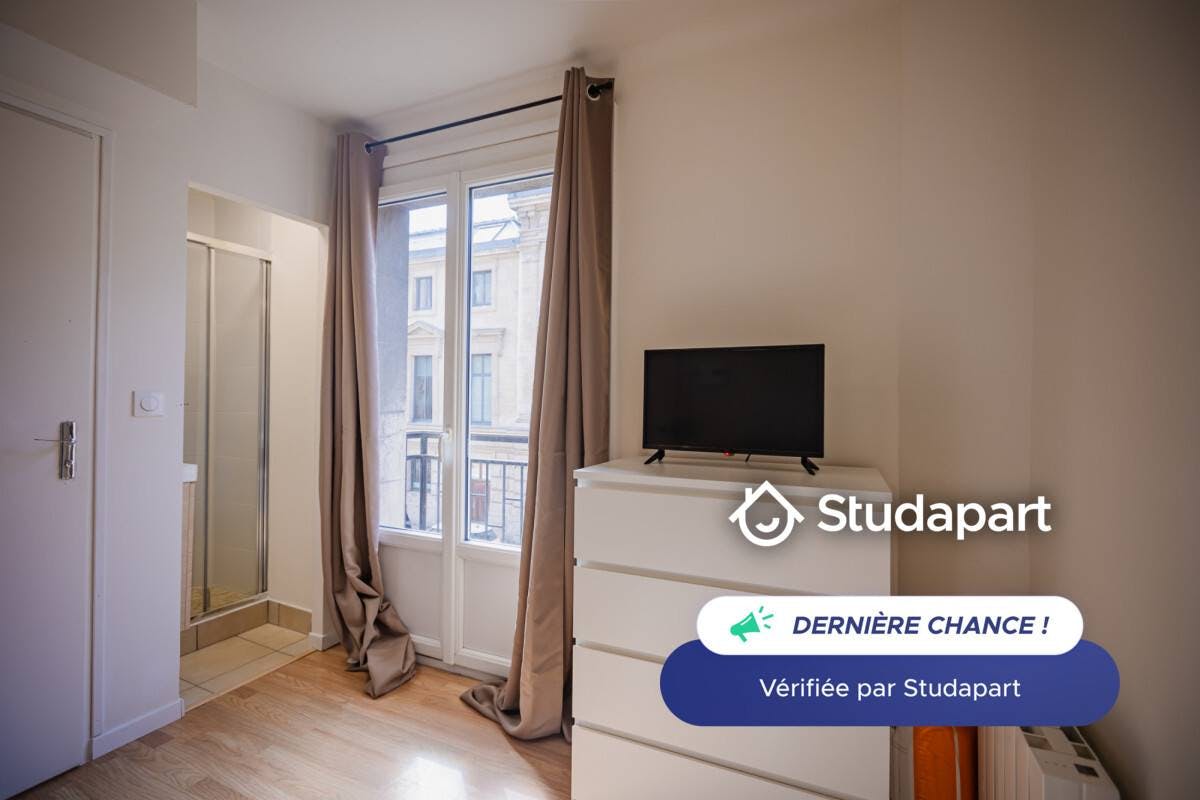 Apartment for rent on Rue Jules Lecesne, Le Havre - Vista 5