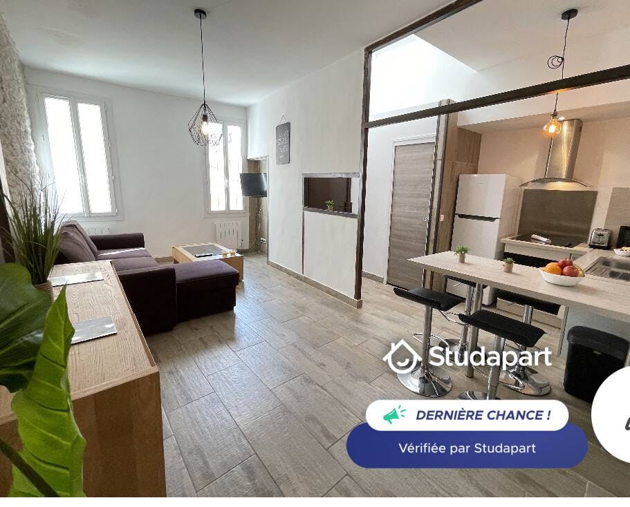 Wohnung zu mieten für 960 € pro Monat in La Ciotat, Rue Adolphe Abeille