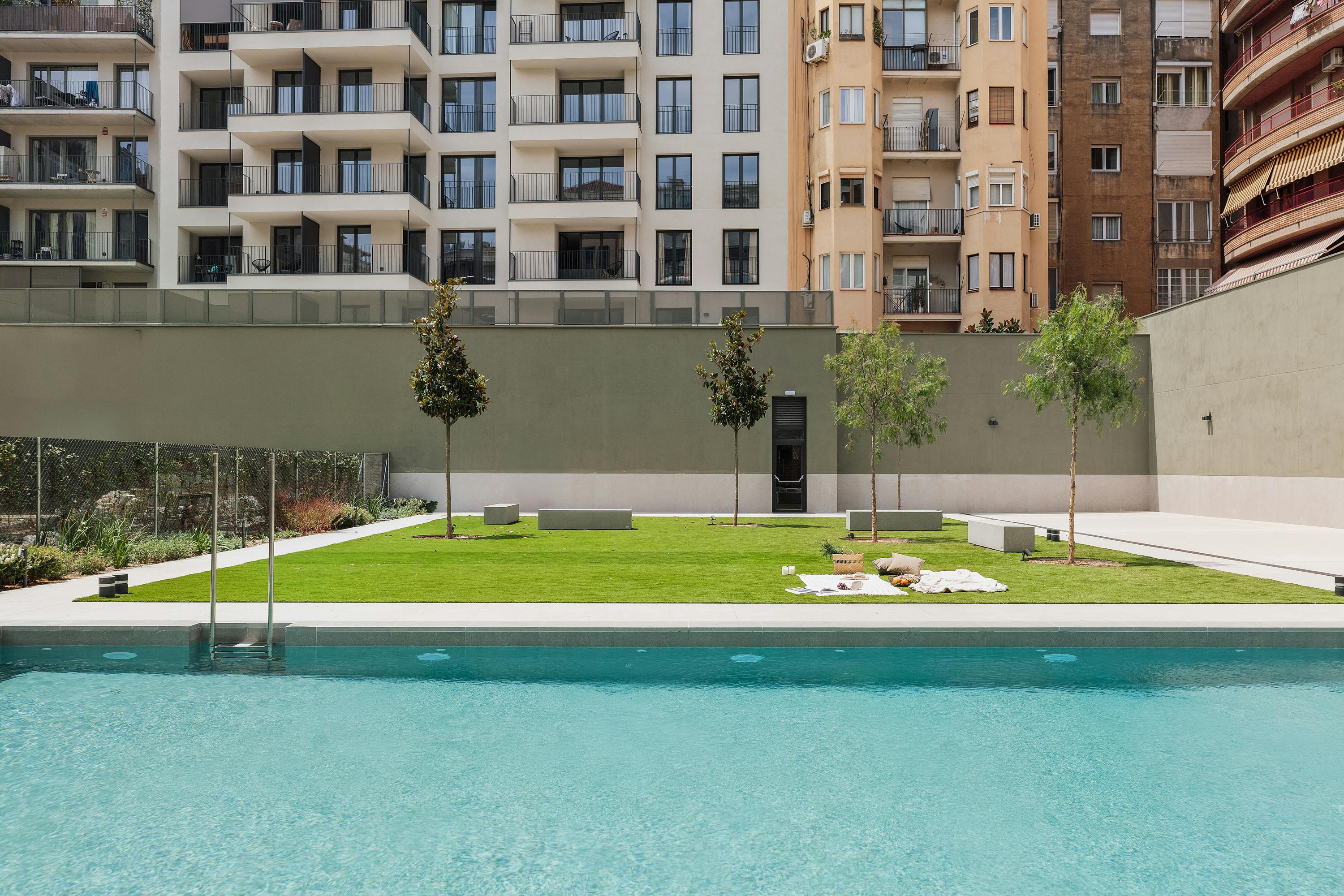 Carrer de Rocafort, Barcelona preview