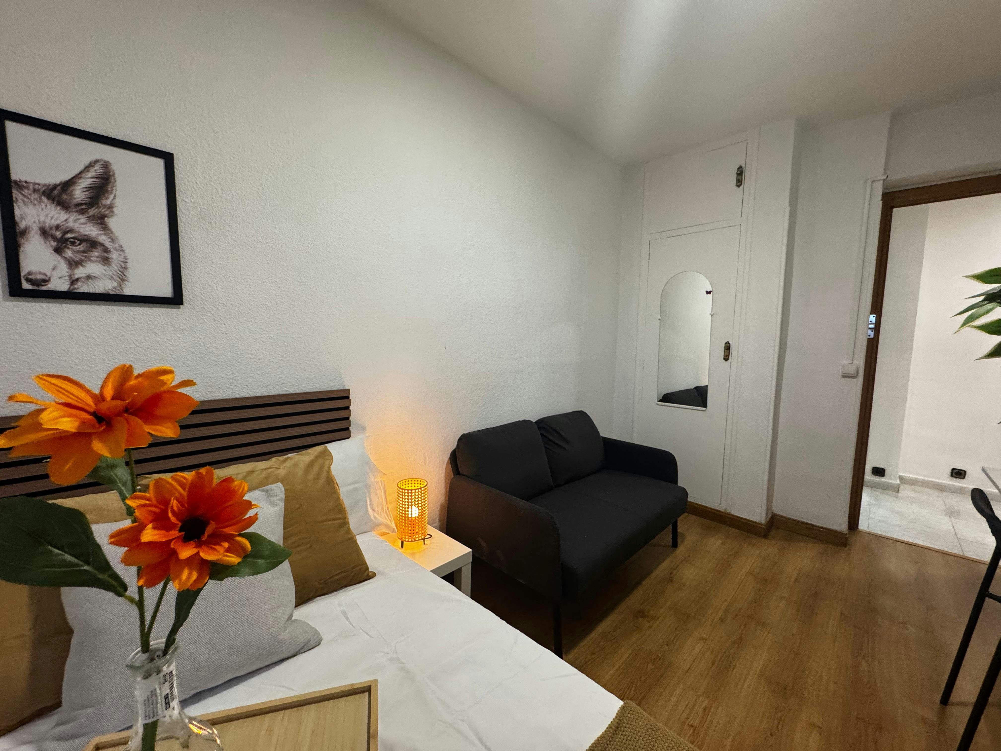 Calle Avellana, Madrid preview