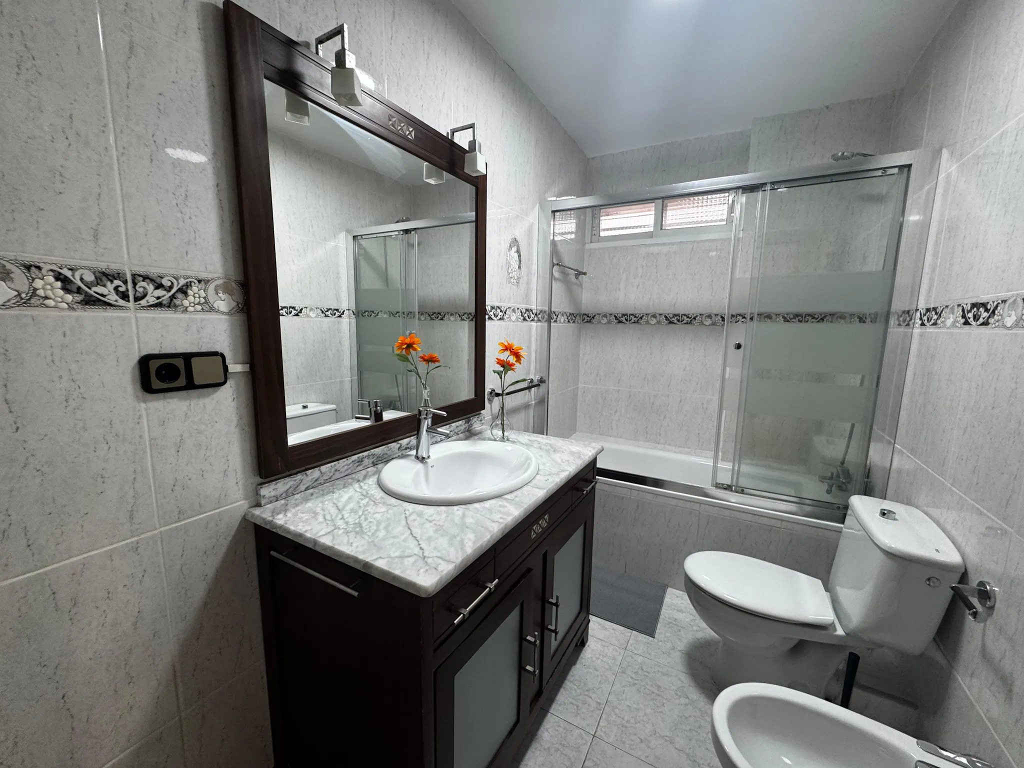 Private room in Calle Avellana, Madrid (1633994) COMMON_AREA 1