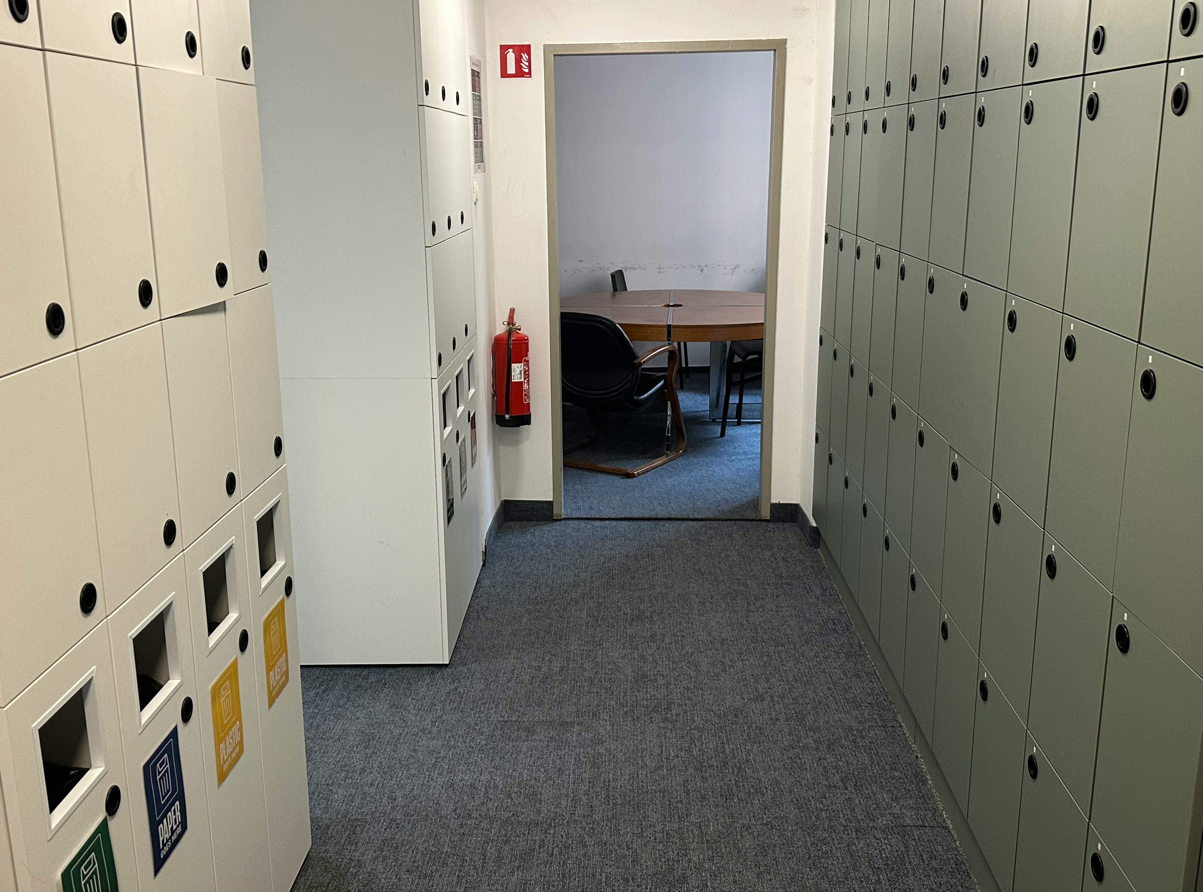 Double room Ljubljana, 1 bed, 12m² — photo 19