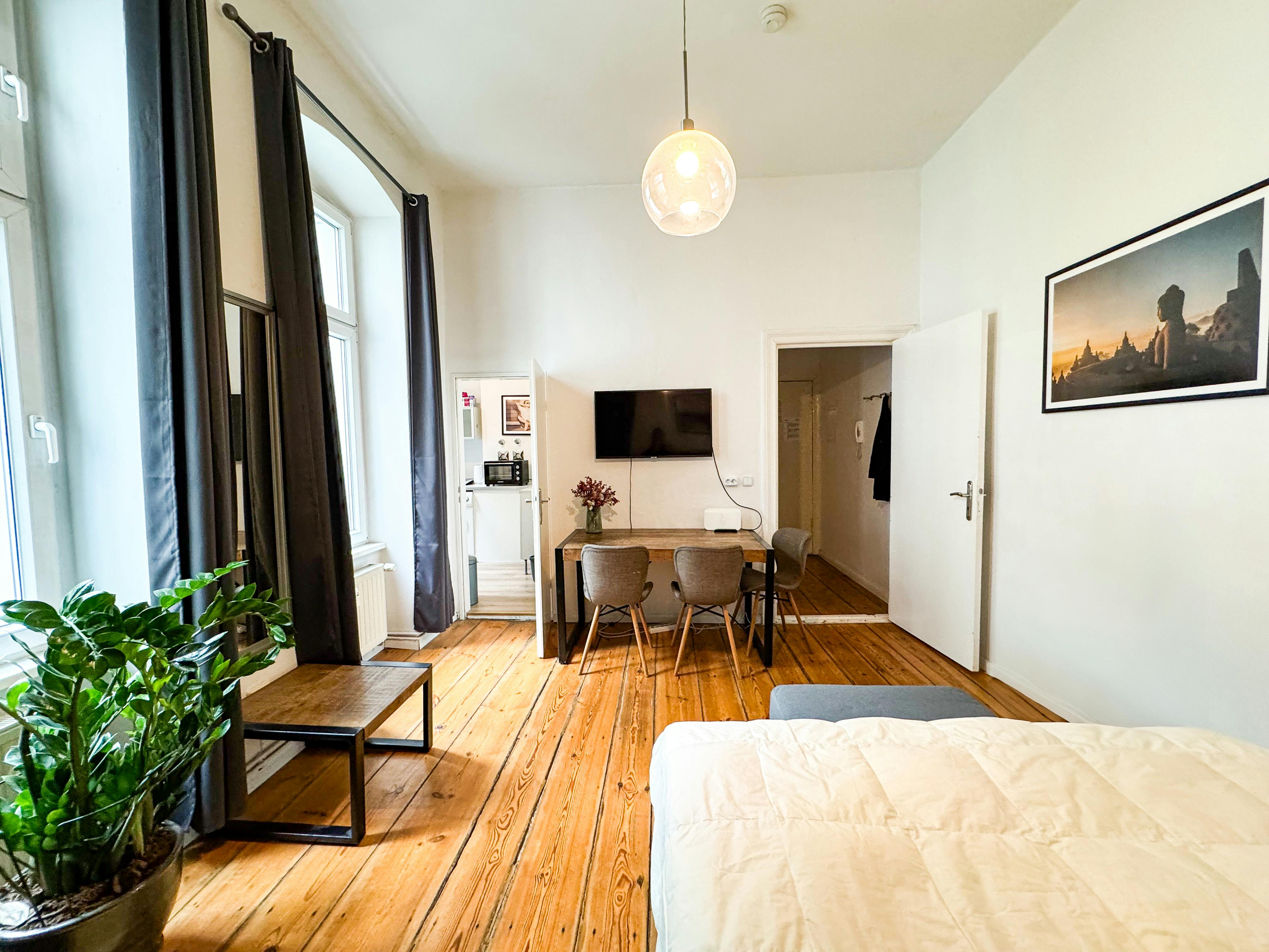 Stralauer Allee, Berlin preview