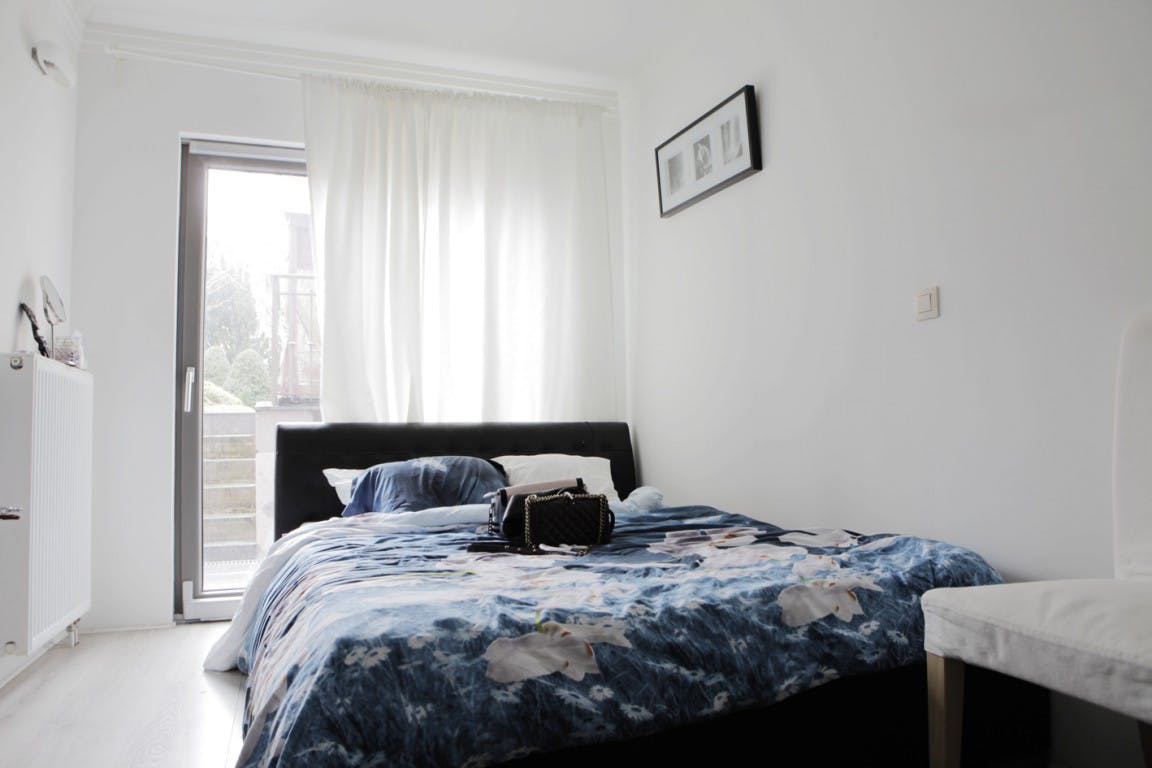 Cameră privată de închiriat pentru 605 EUR pe lună în Uccle, Avenue Brugmann