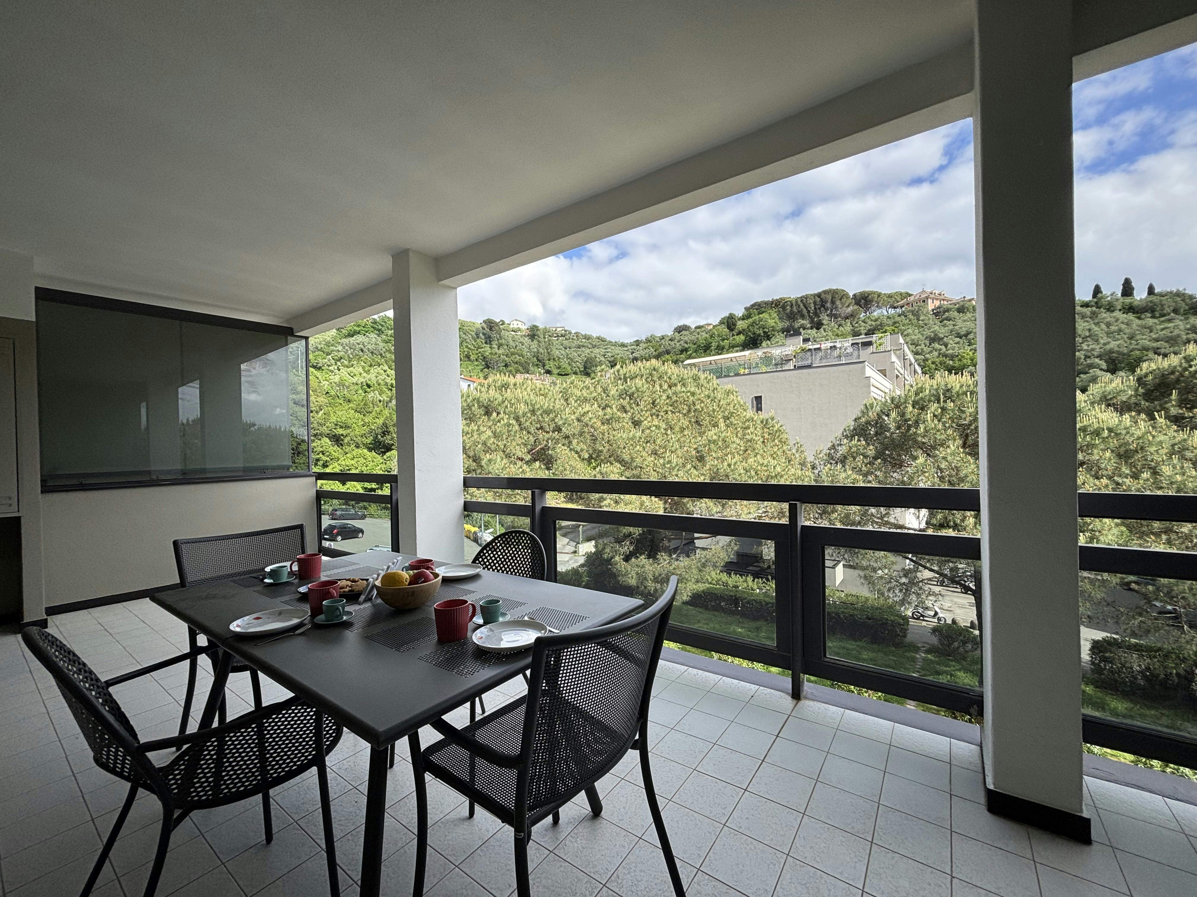 公寓 正在以 €3,548 的月租出租，其位于 Chiavari, Via Lino Perissinotti