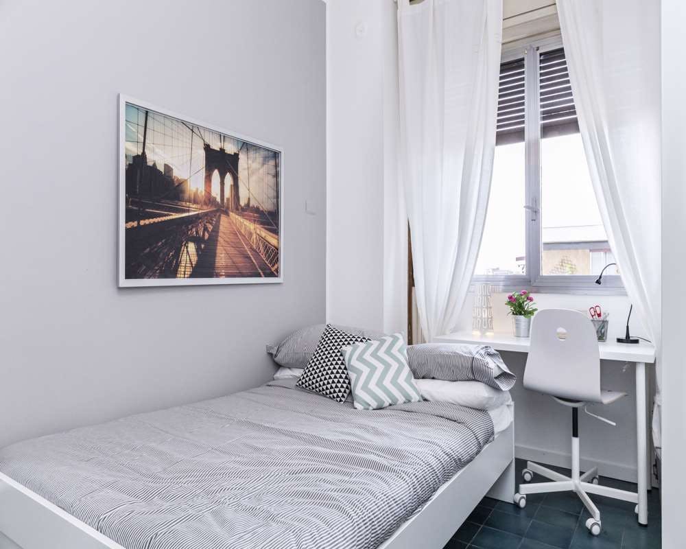 Private room for rent for €770 per month in Milan, Via Giuseppe Frua