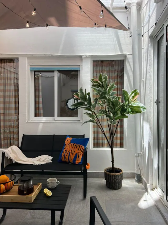 Private room in Carrer de l'Almirall Cruïlles, Valencia (1634208) room image 36