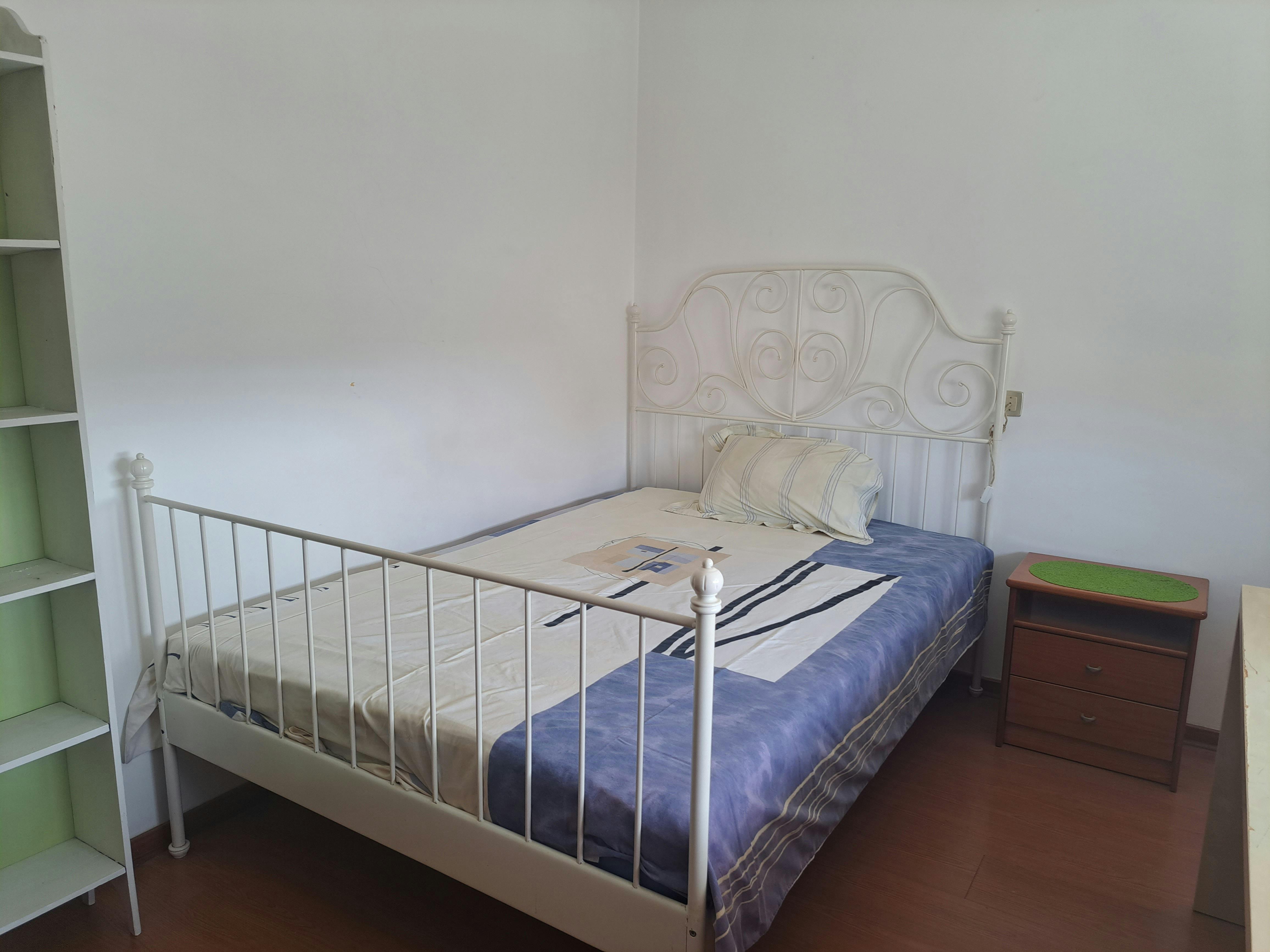 Privé kamer te huur voor € 295 per maand in Coimbra, Avenida Fernando Namora