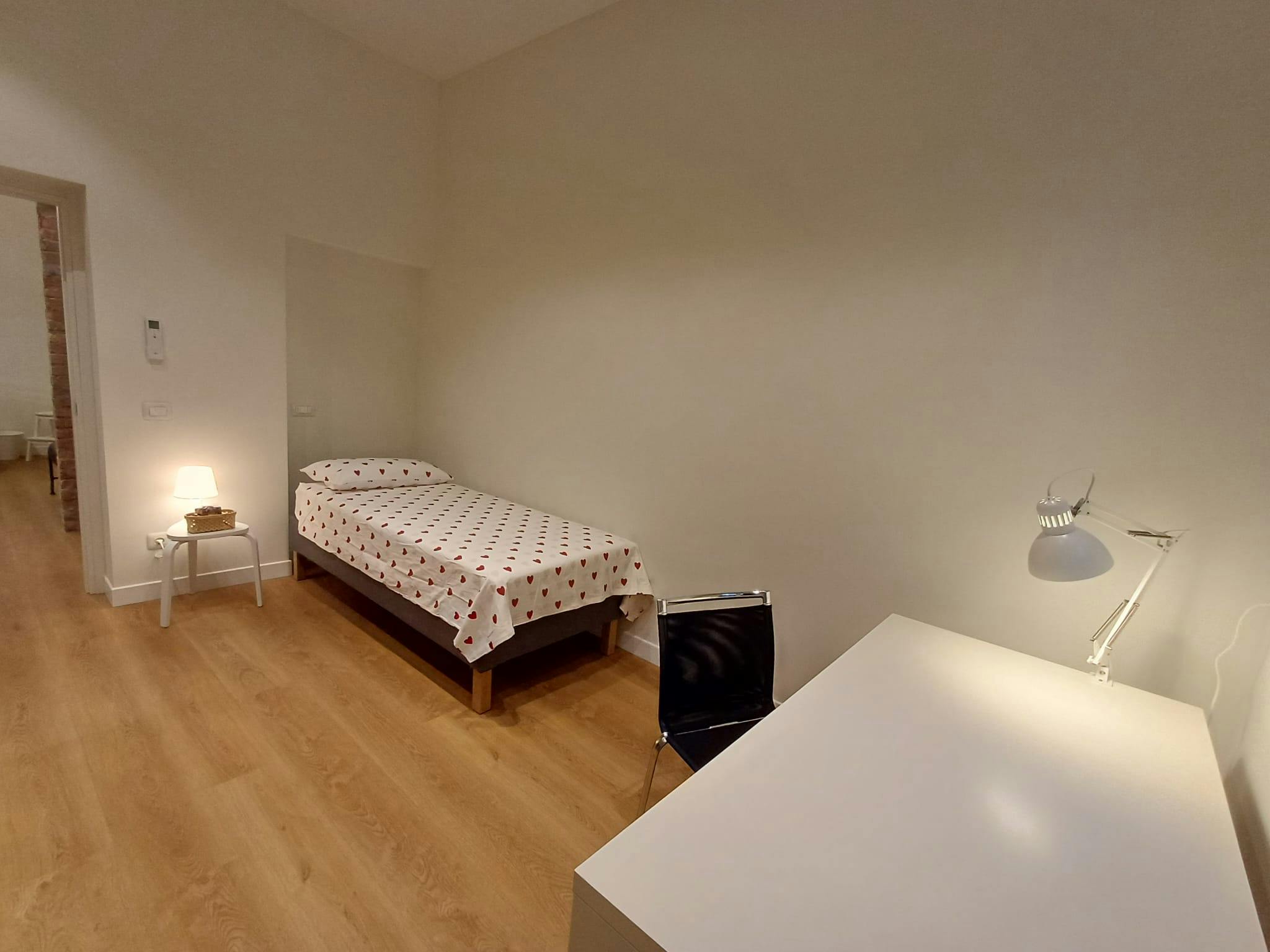 Private room for rent for €600 per month in Padova, Via Nicolò Miretto