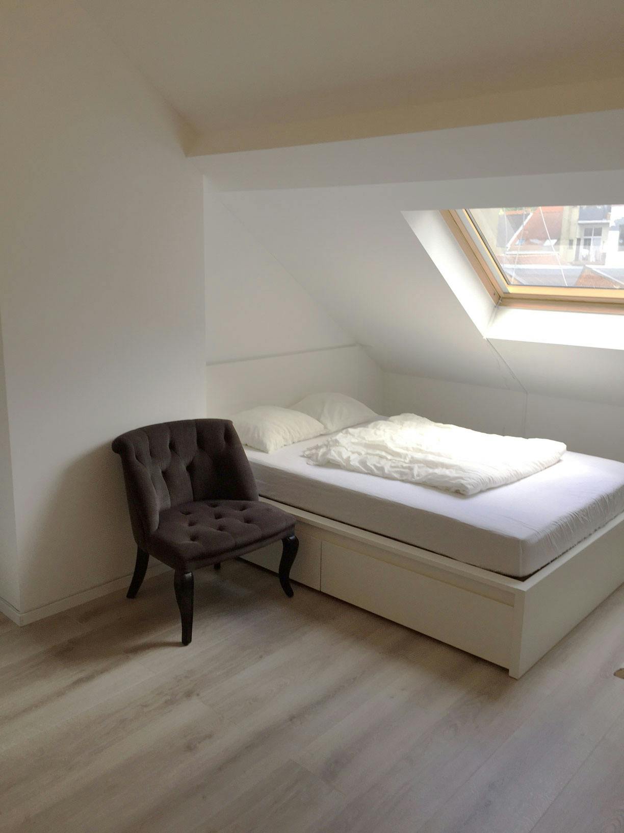 Cameră privată de închiriat pentru 595 EUR pe lună în Forest, Avenue Van Volxem