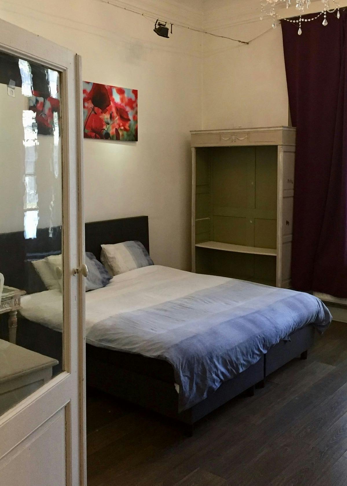 Avenue Van Volxem, Forest Forest