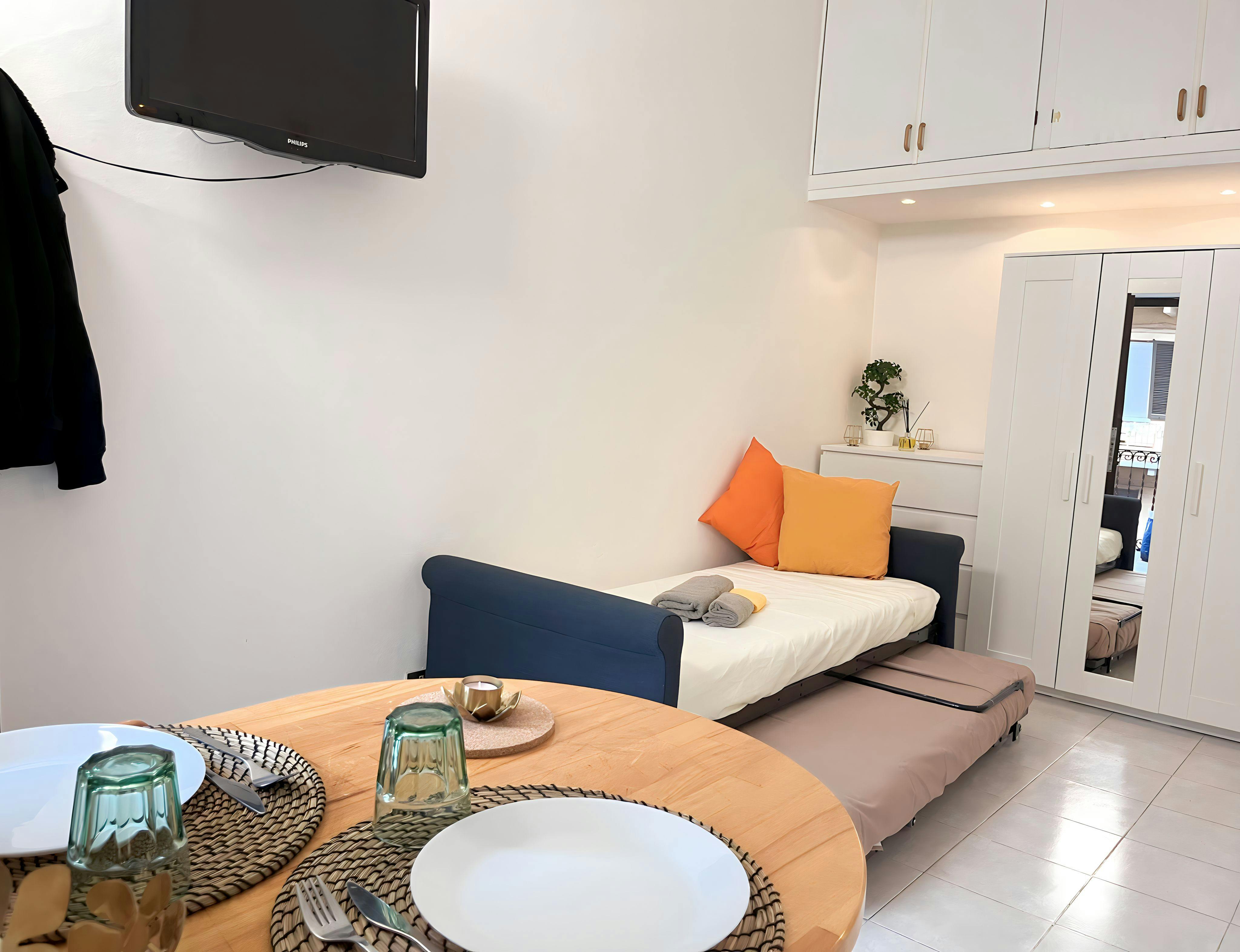 Monolocale in affitto a 900 € al mese a Milan, Via Rubens
