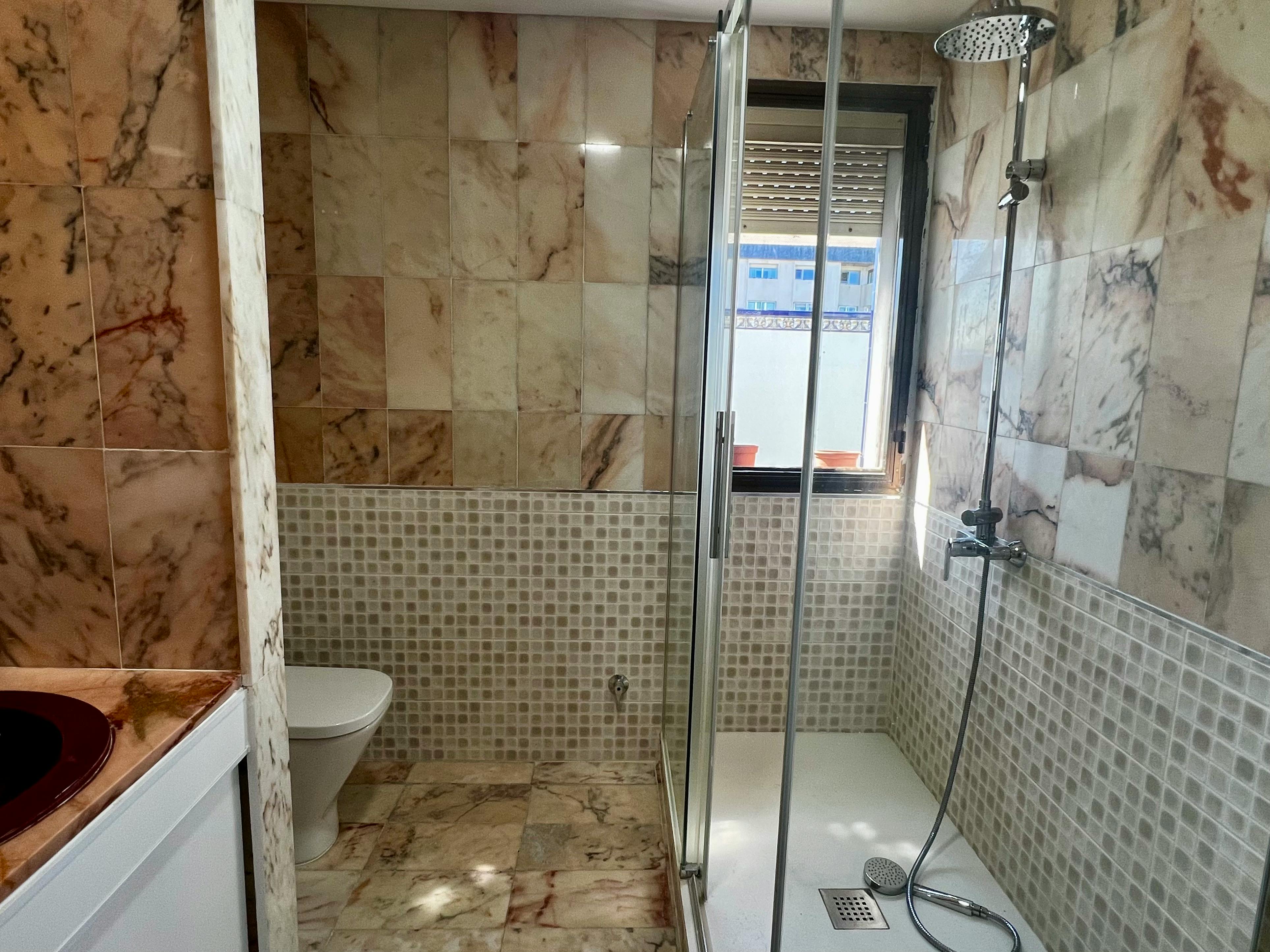 Single room Madrid, 1 bed, 12m² — photo 5